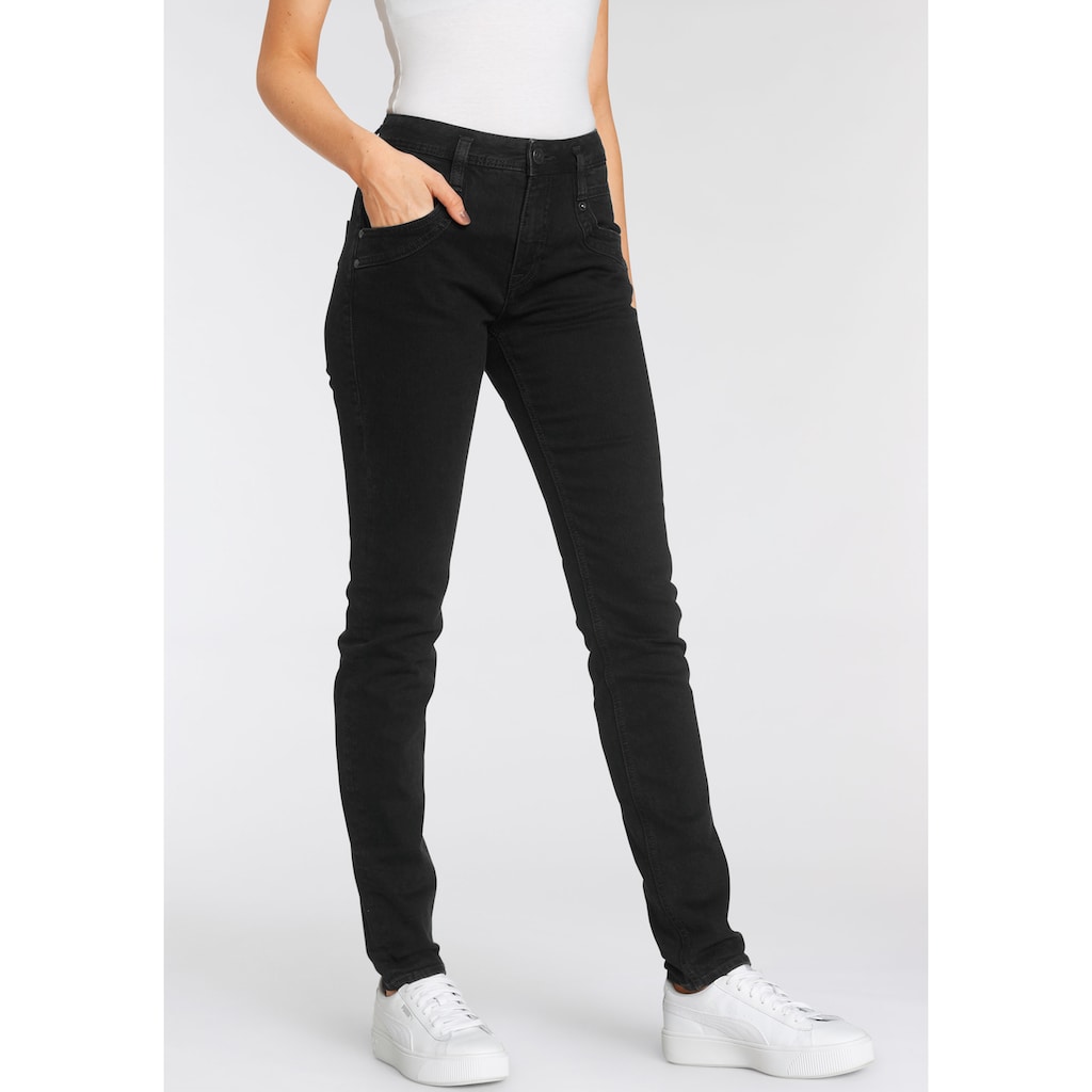 Herrlicher High-waist-Jeans »RADINA RECYCLED DENIM«, mit leichtem Push-Up-Effekt