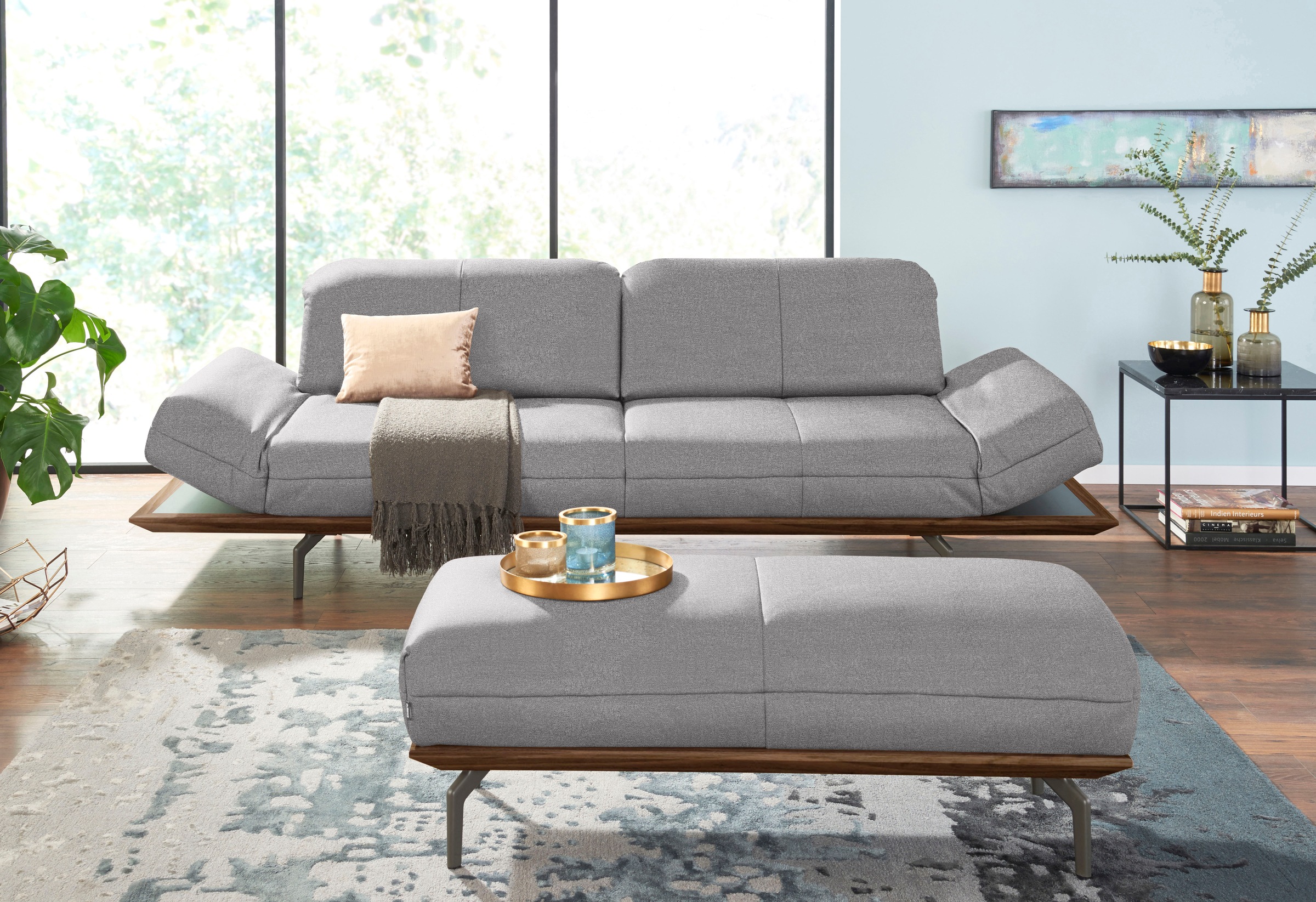 Creation BY ROLF BENZ 4-Sitzer »CR.420, Designsofa, Loungesofa« in 2 Qualitäten, Holzrahmen in Eiche Natur oder Nußbaum, Breite 252 cm