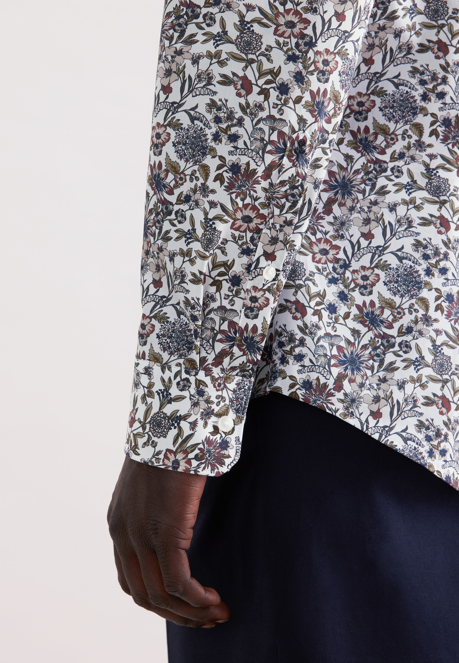 seidensticker Businesshemd »Schwarze Rose« Shaped 1/1 Kentkragen Druck