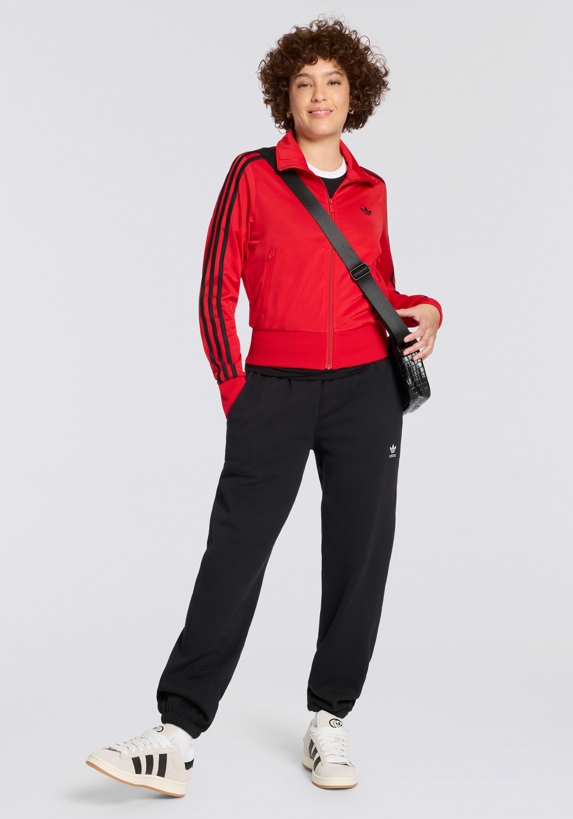 adidas Originals Sporthose »ESSENTIALS FRENCH TERRY, REGULÄR MIT BÜNDCHEN«
