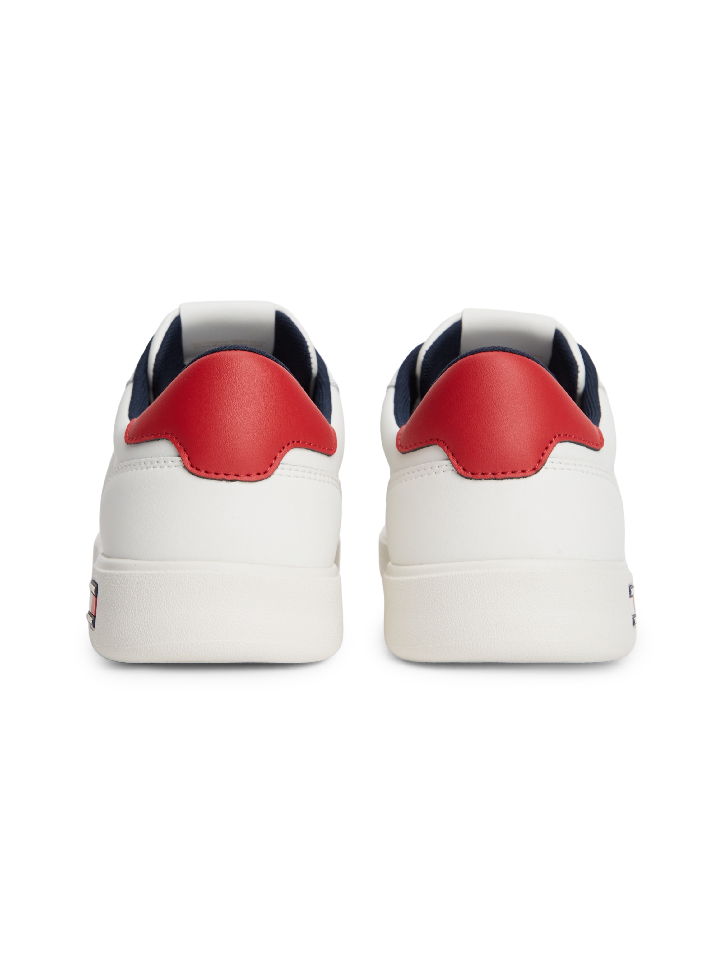 Tommy Jeans Sneaker »LIGHTWEIGHT FLAG LEATHER COURT«  Freizeitschuh, Halbschuh, Schnürer mit Logoflagge im Plateau