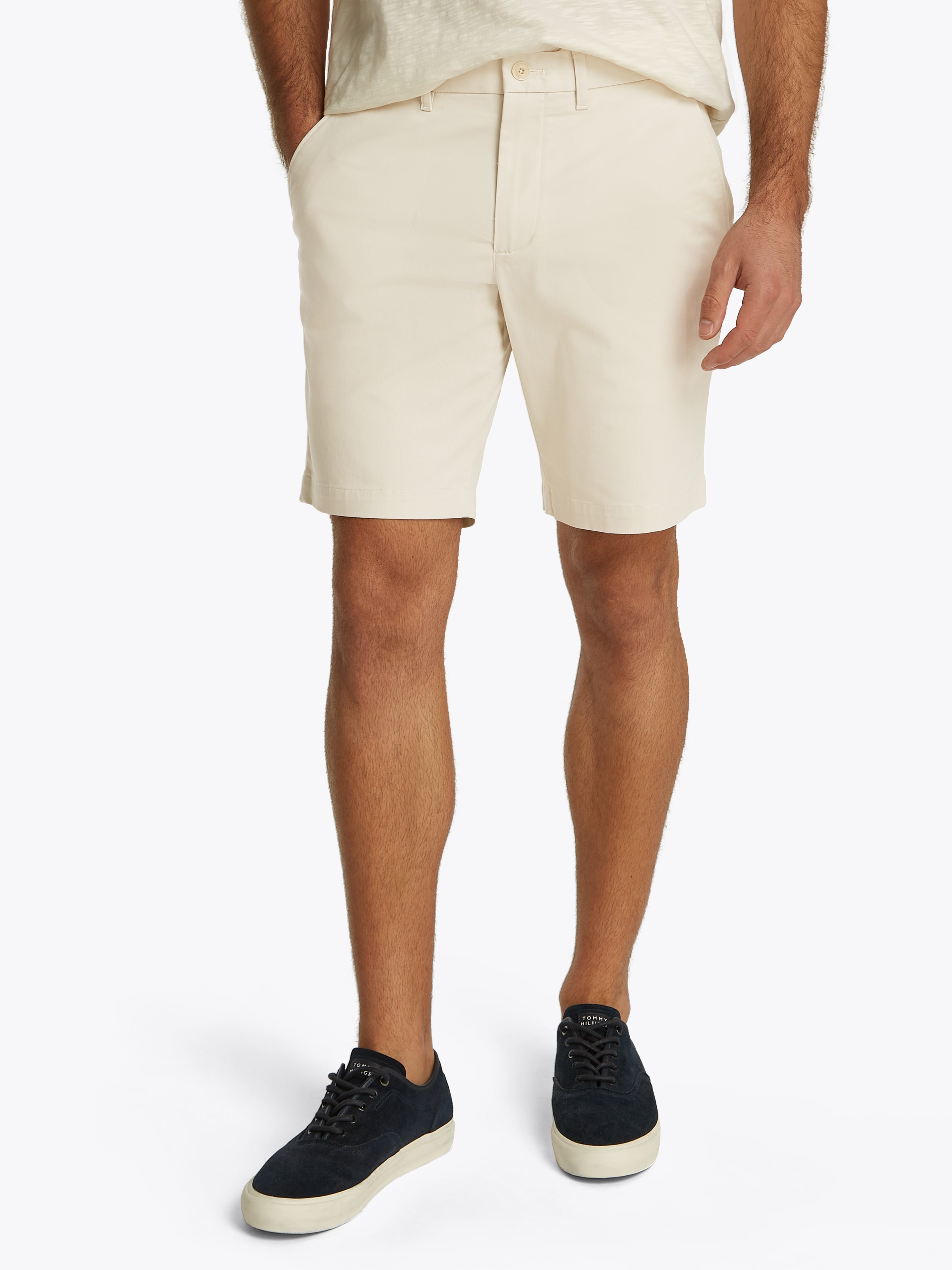 TOMMY HILFIGER Chinoshorts »BROOKLYN SHORT 1985«, in klassischem Design