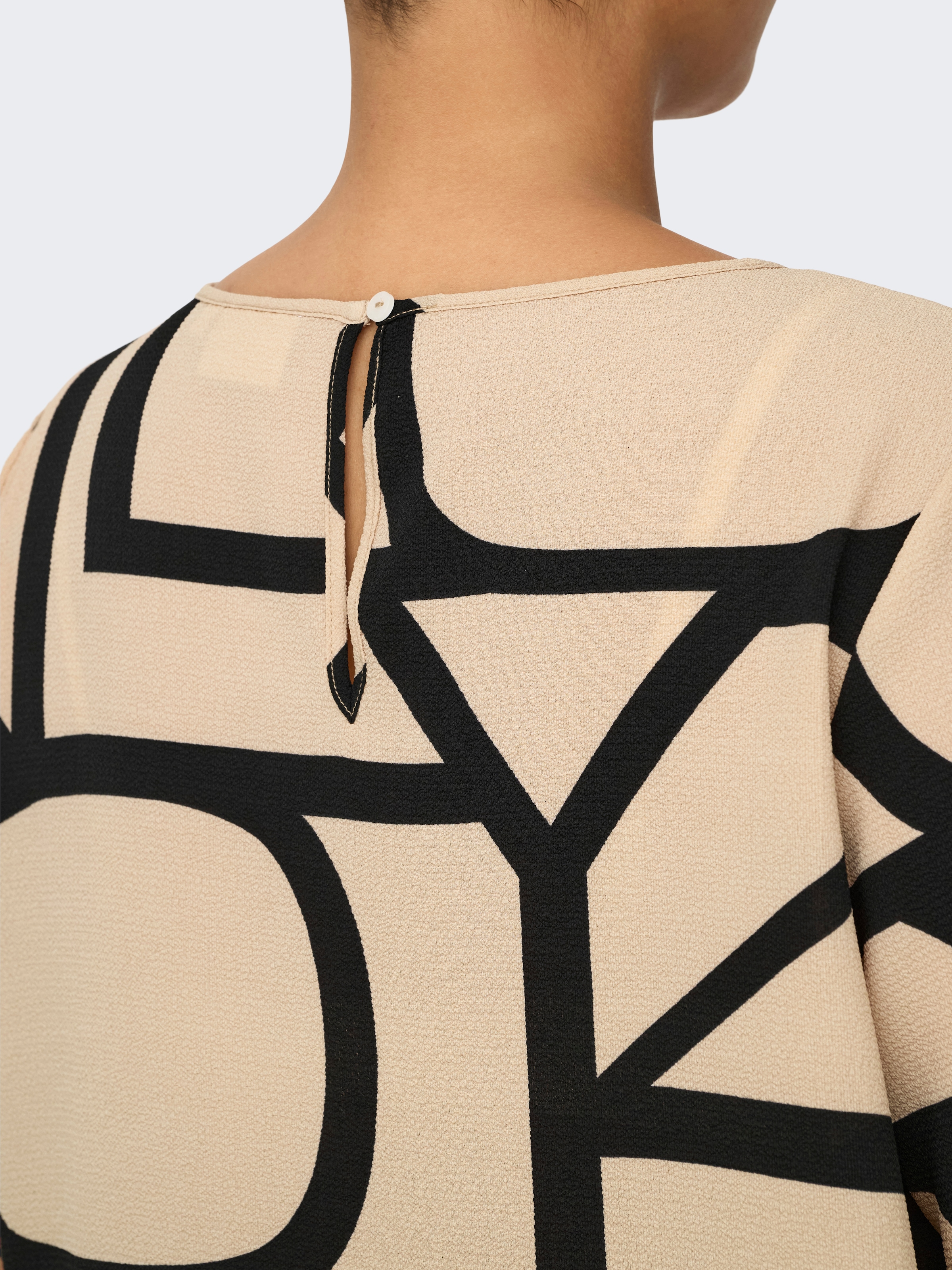 ONLY CARMAKOMA Shirtbluse »CARVICA SS TOP WVN NOOS«