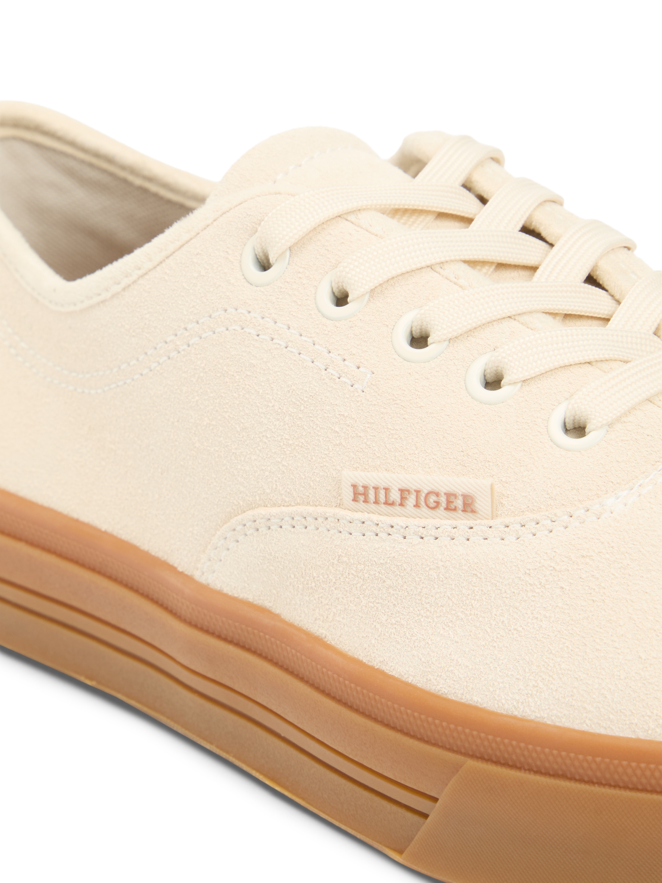Tommy Hilfiger Sneaker »TH VULC CUP SUEDE«  Freizeitschuh, Halbschuh, Schnürschuh mit honigfarbener Plateausohle