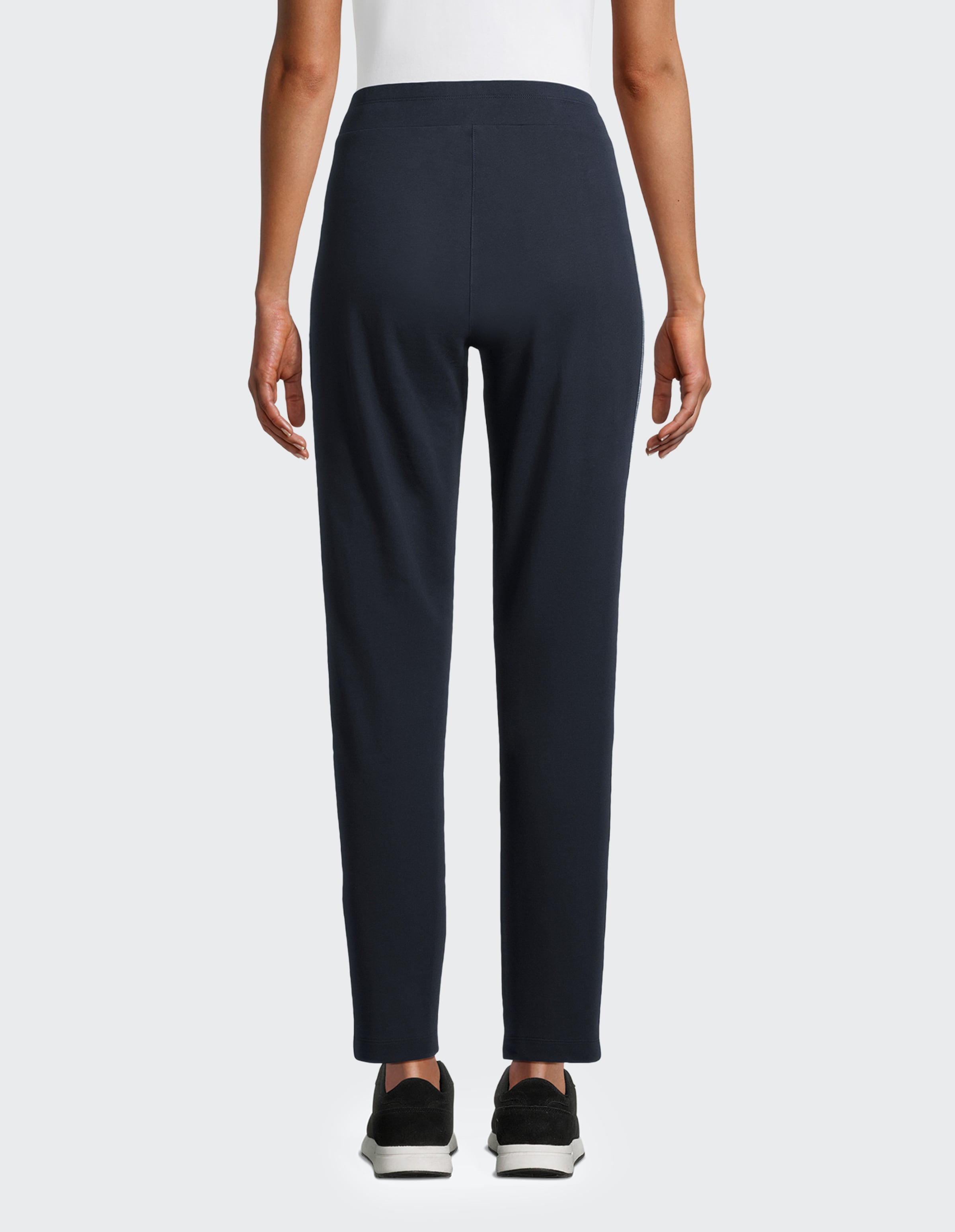 Joy Sportswear Jogginghose »D JOGGINGHOSE THEKLA«  für Freizeit und Training, sportlicher Stil, bequeme Passform