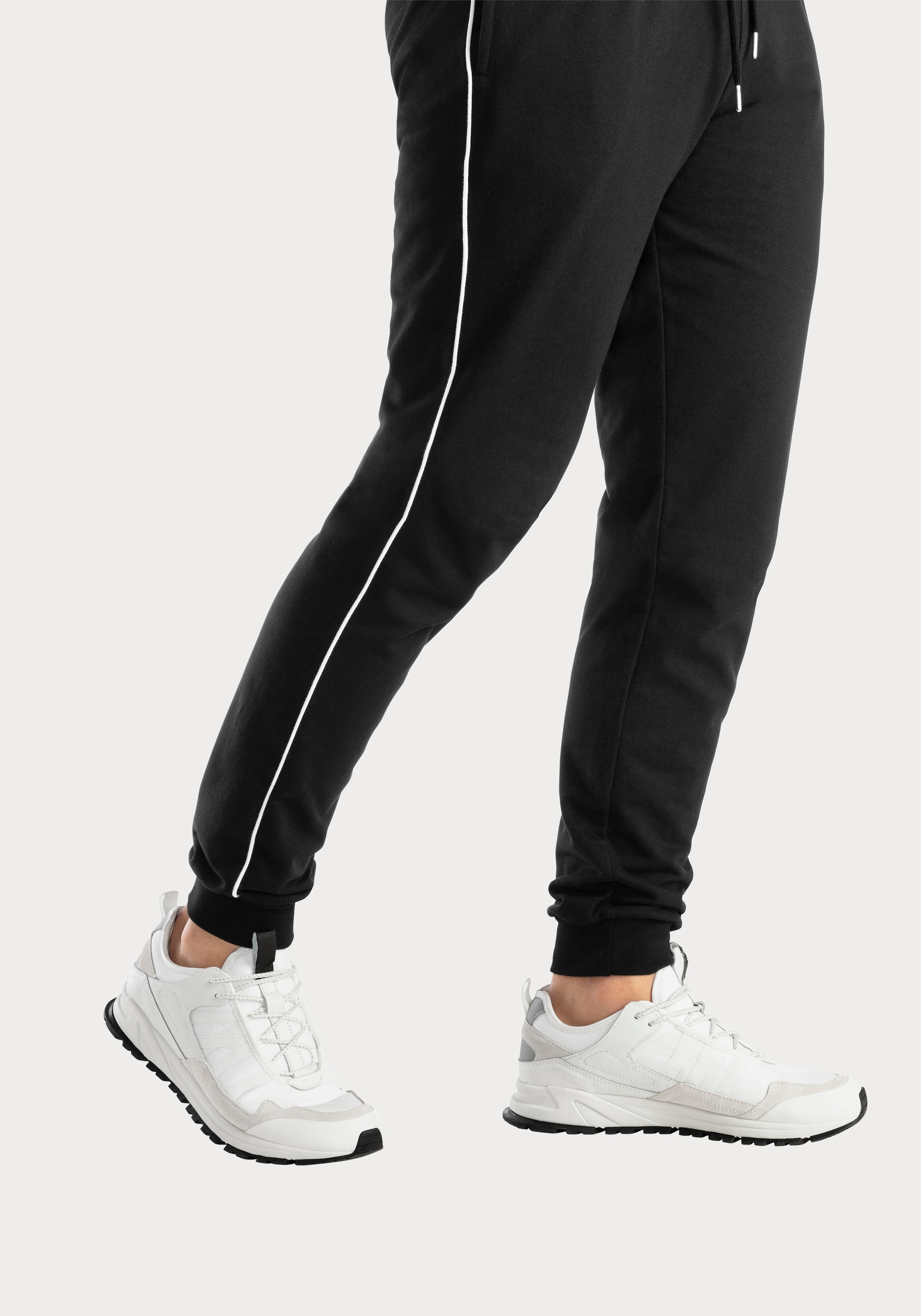 KangaROOS Sweathose, Jogginghose mit kleinem Logodruck