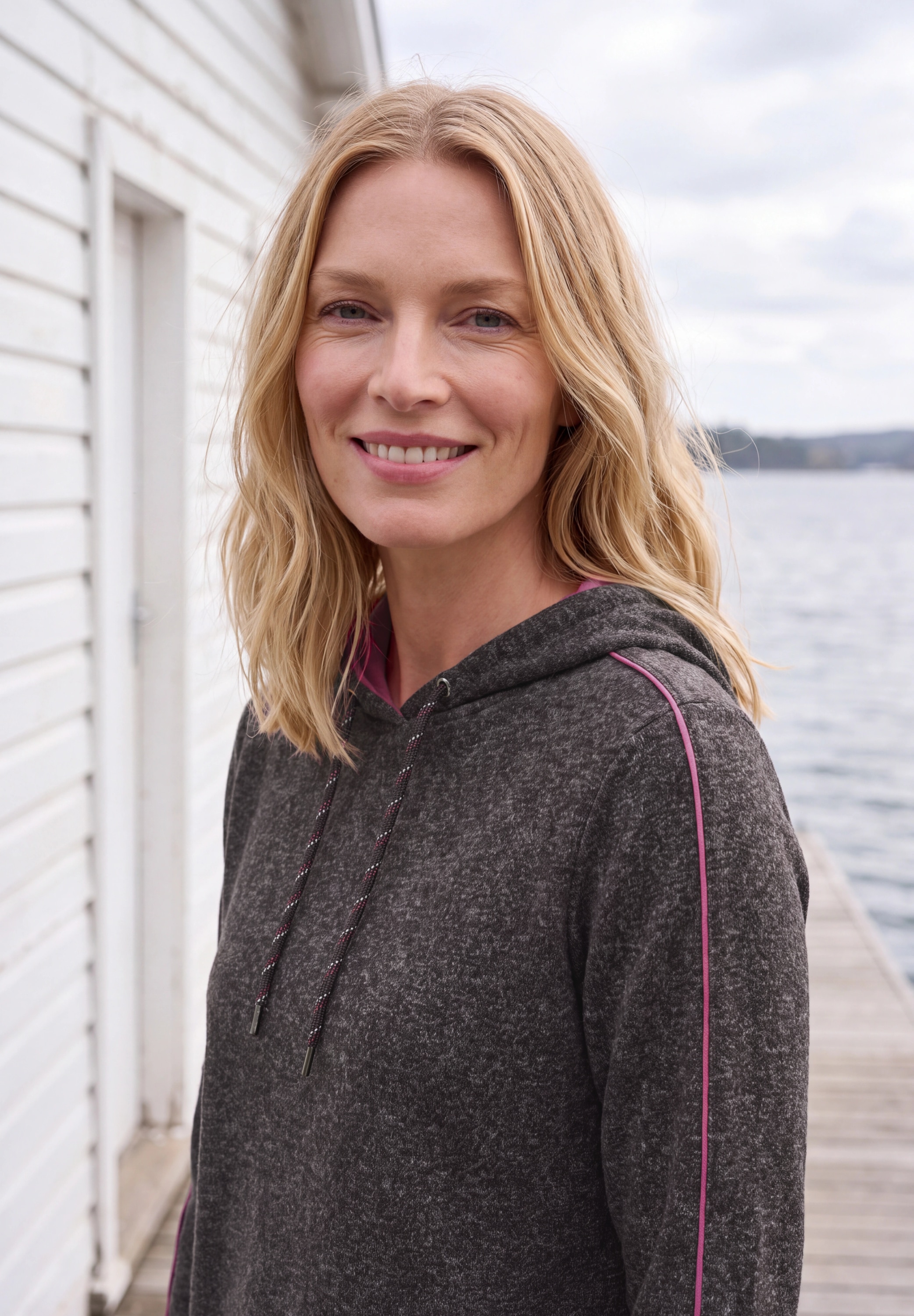 Cecil Sweater , mit Hoodie und Piping / Meliert / Viskose-Stretch
