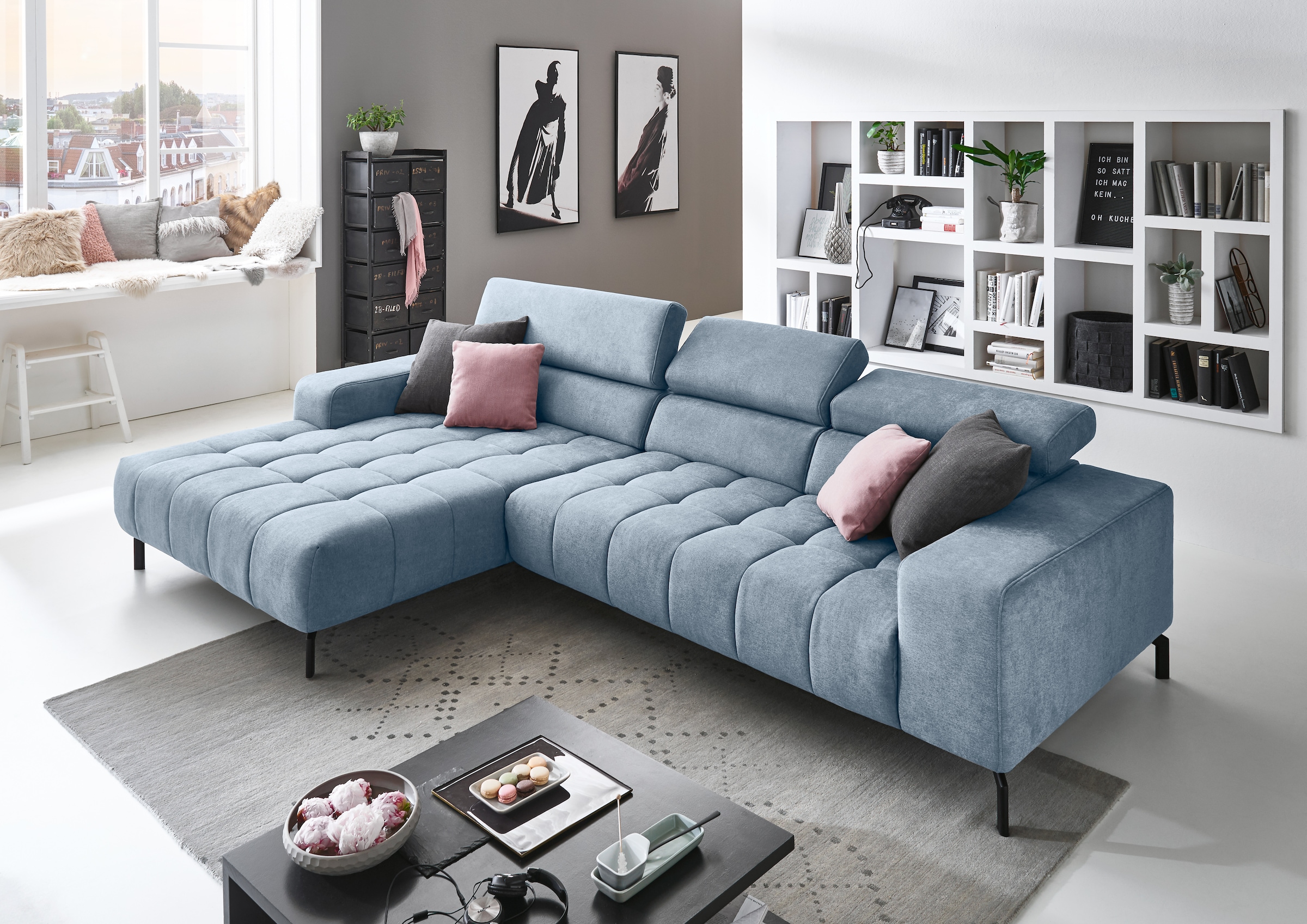 Die PlanBar Ecksofa »MP-IN18022 L-Form«, mit Kopfteilverstellung & Zierkissen, optional Sitztiefenverstellung