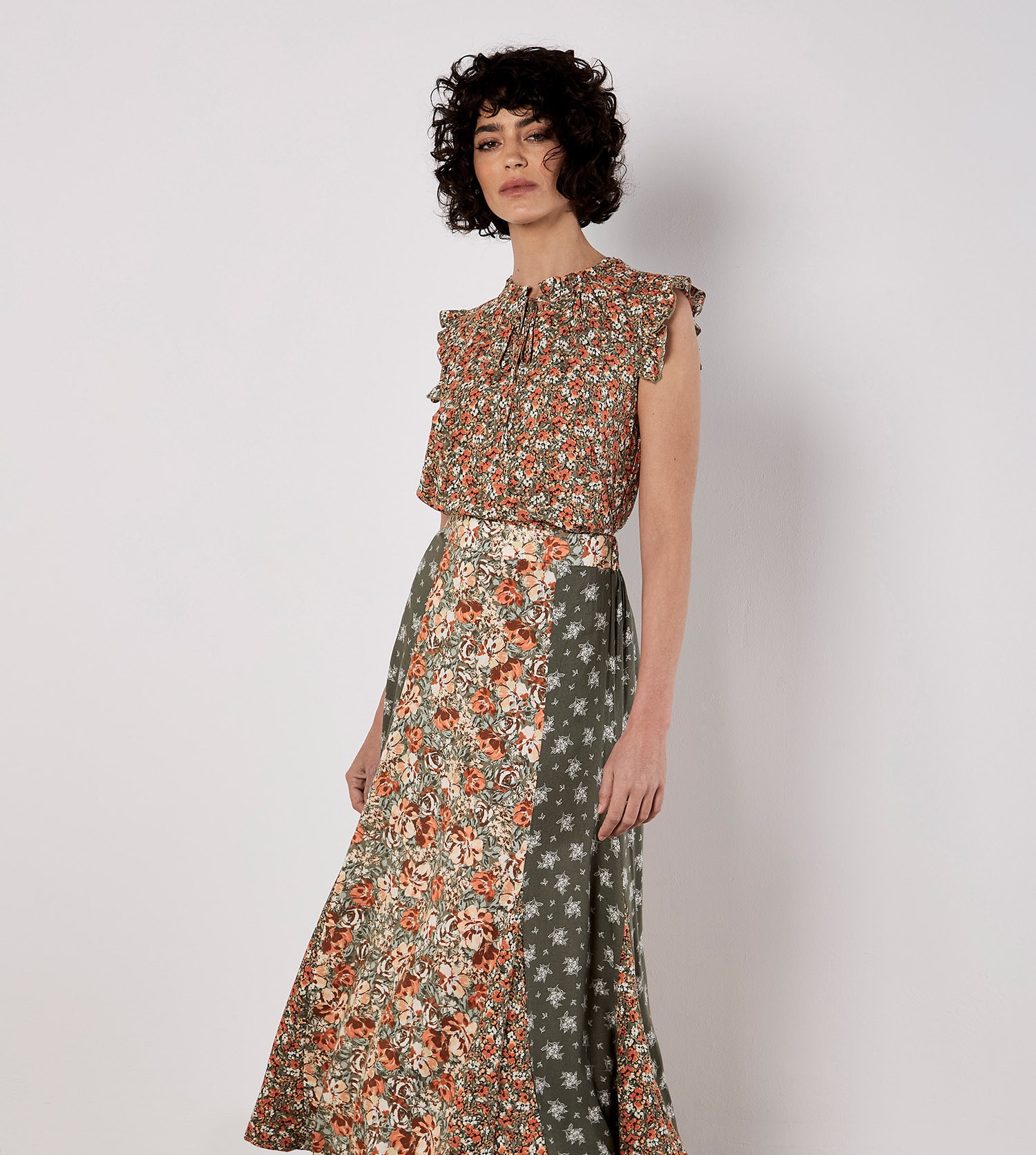Apricot Druckbluse »Bluse« mit Rüschensaum