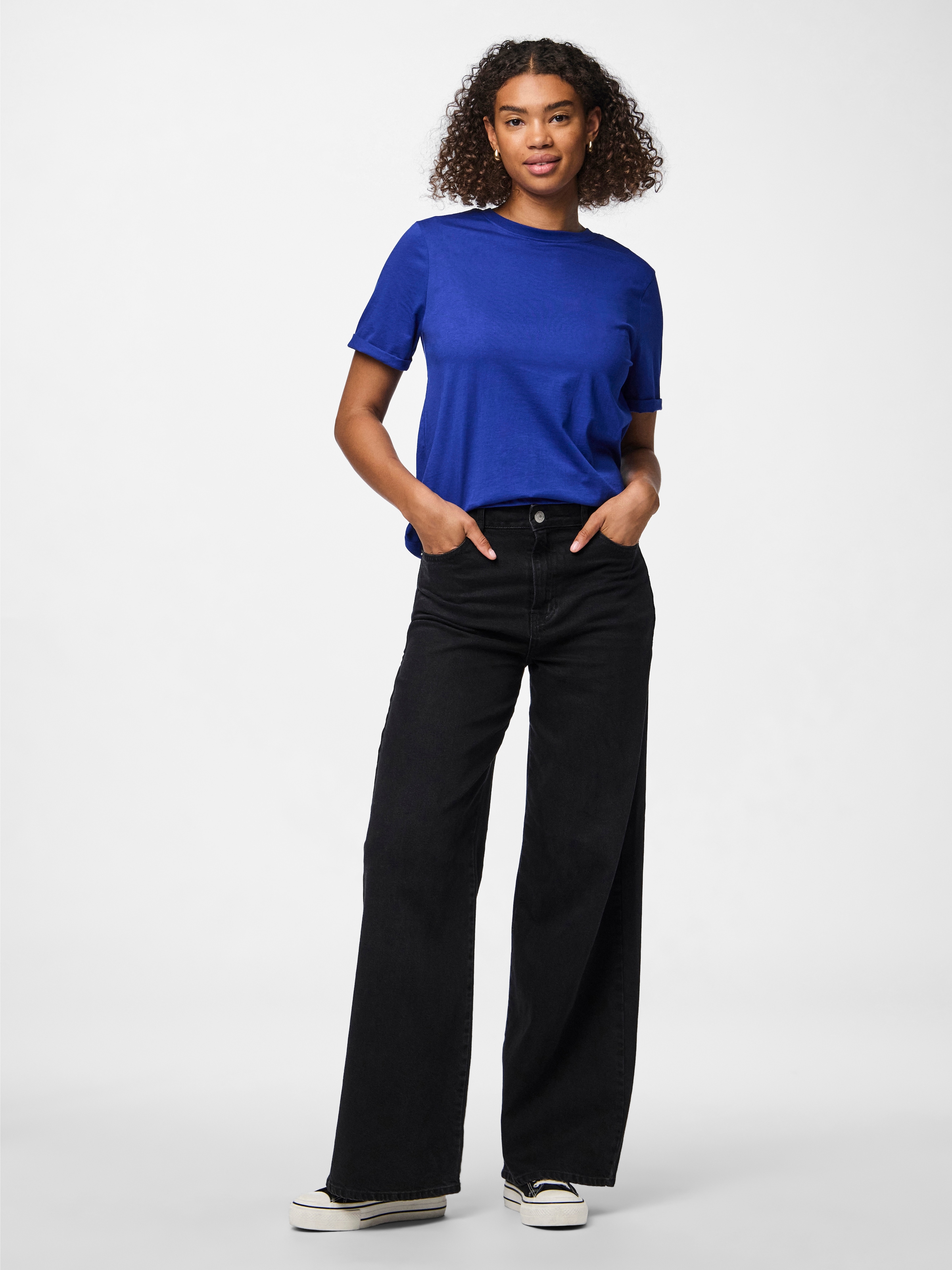 pieces Rundhalsshirt »PCRIA SS FOLD UP SOLID TEE NOOS BC«
