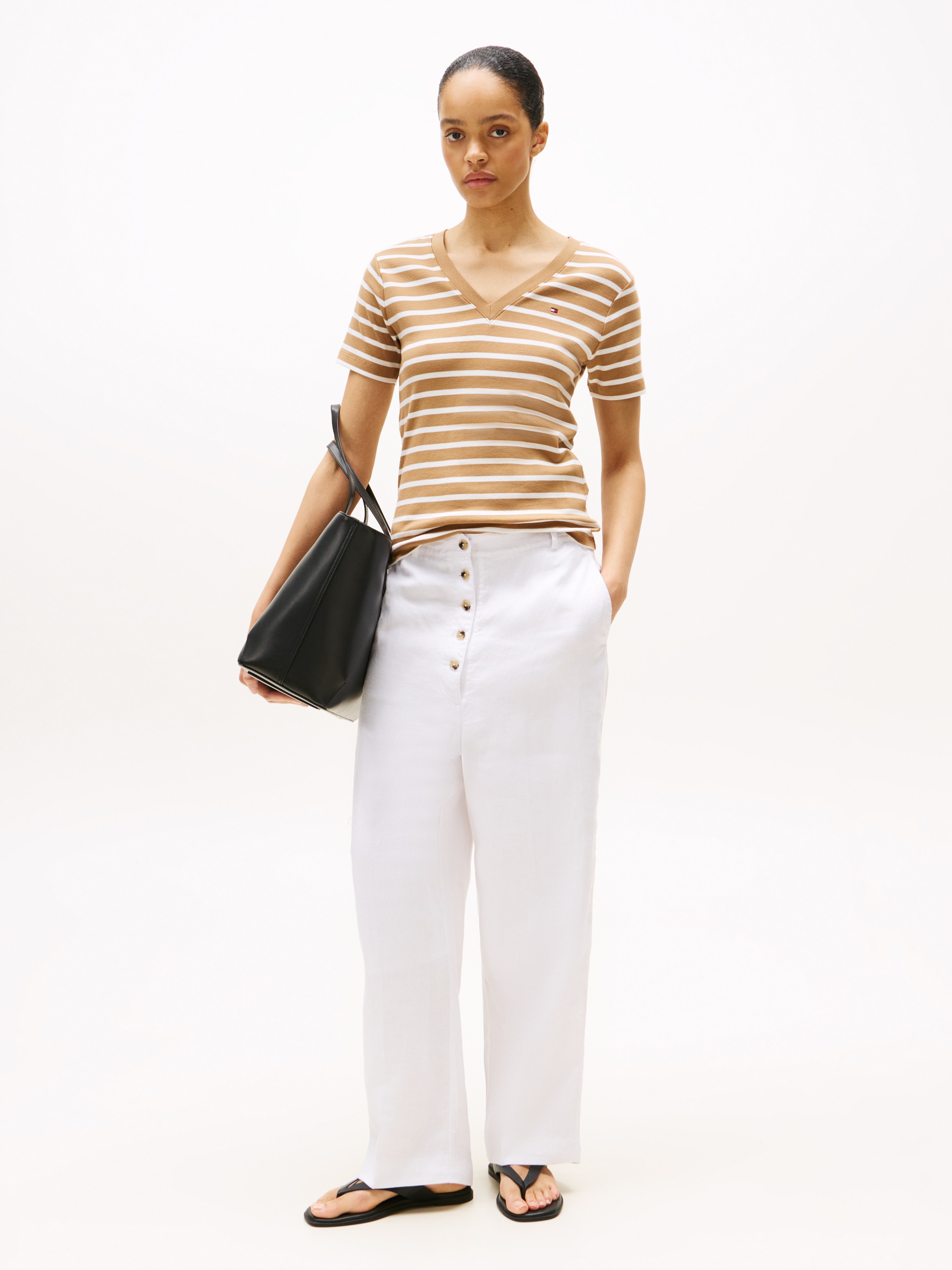 Tommy Hilfiger T-Shirt »CODY, Slim Fit«, mit V-Ausschnitt