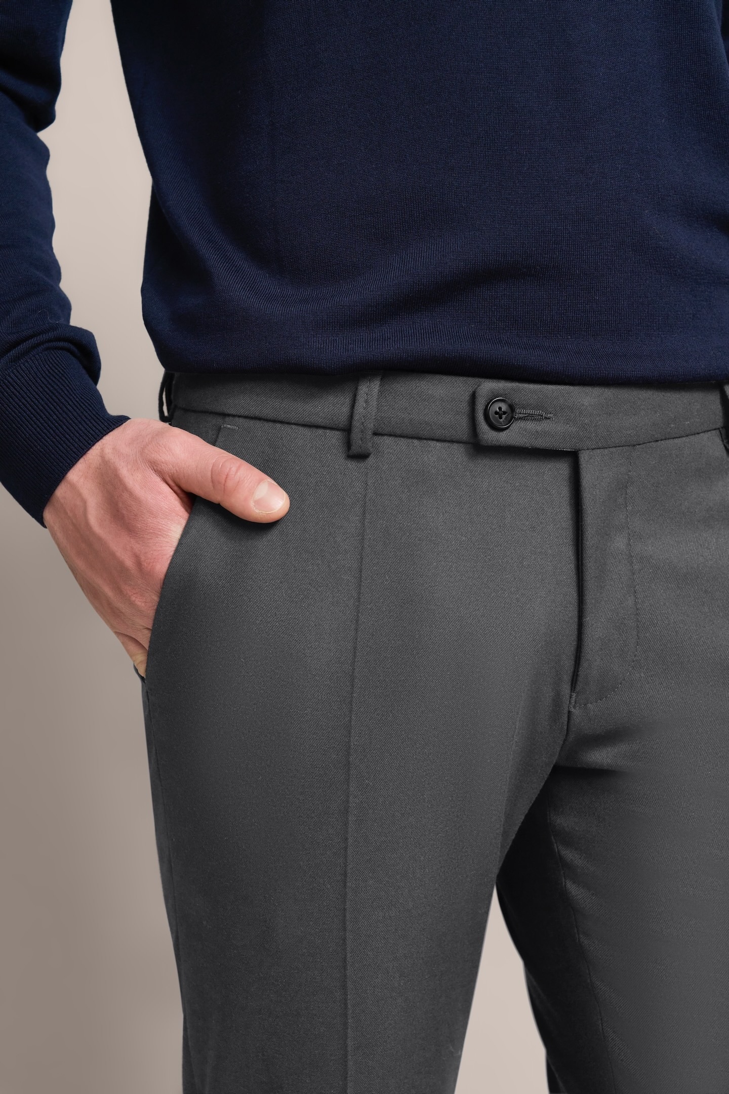 bugatti Stoffhose, mit moderner Form