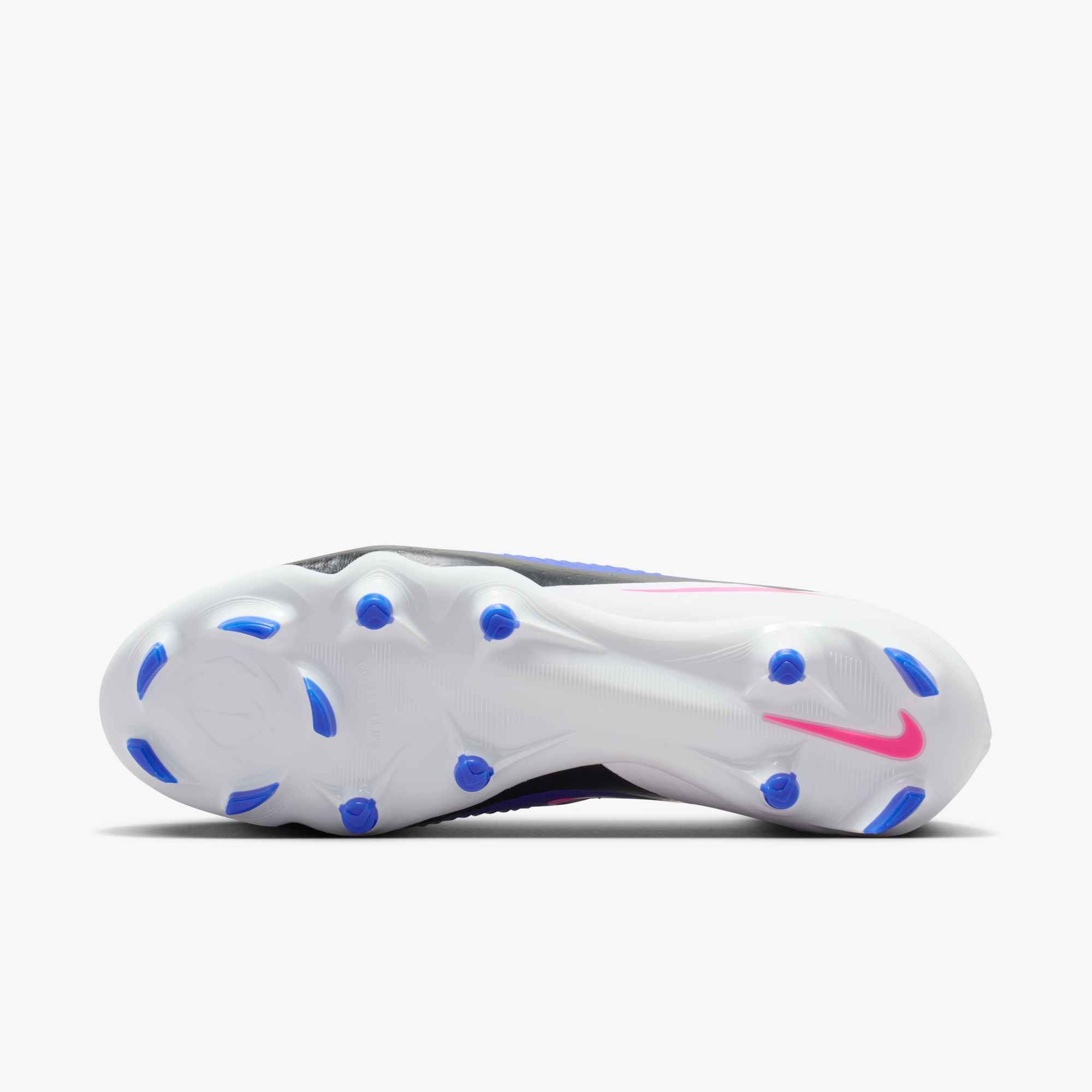Nike Fußballschuh »Phantom 6 Low Academy«  Außensohle für Rasen & Kunstrasen und feste Böden