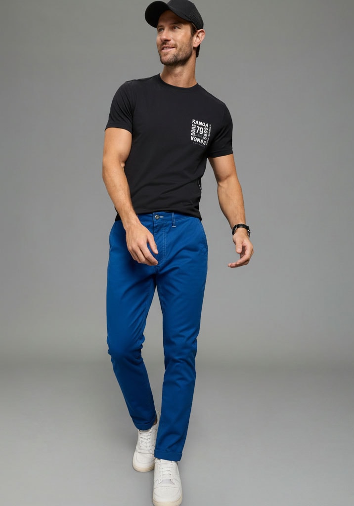 KangaROOS Chinohose  Regular Fit, mit geradem Bein, etwas niedrigere Leibhöhe