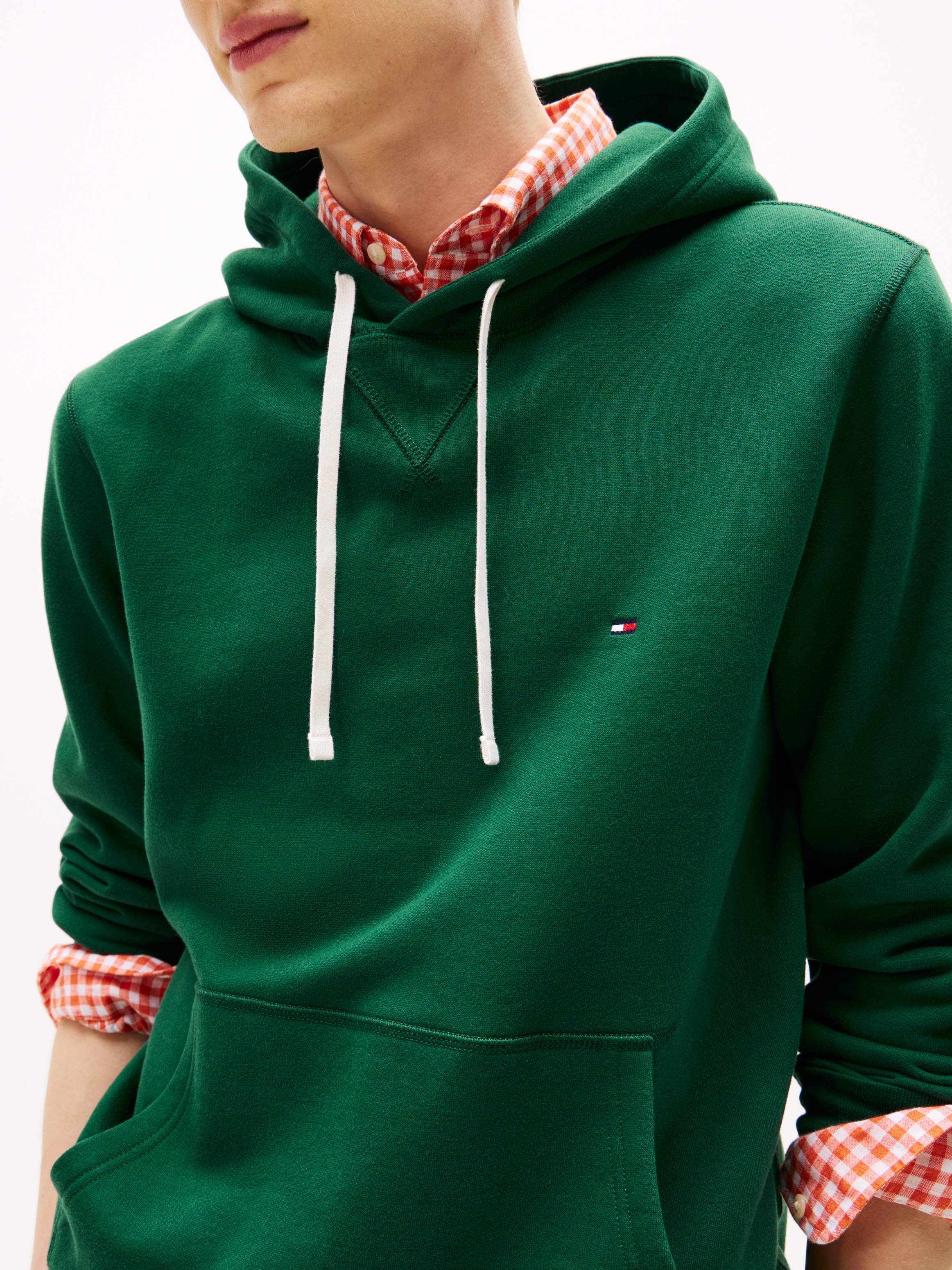 Tommy Hilfiger Hoodie »ESS SEASONAL FLEECE HOODY mit Kapuze und Kängurutasche«, unifarben, casual, regular fit, Baumwollmix, Kapuze