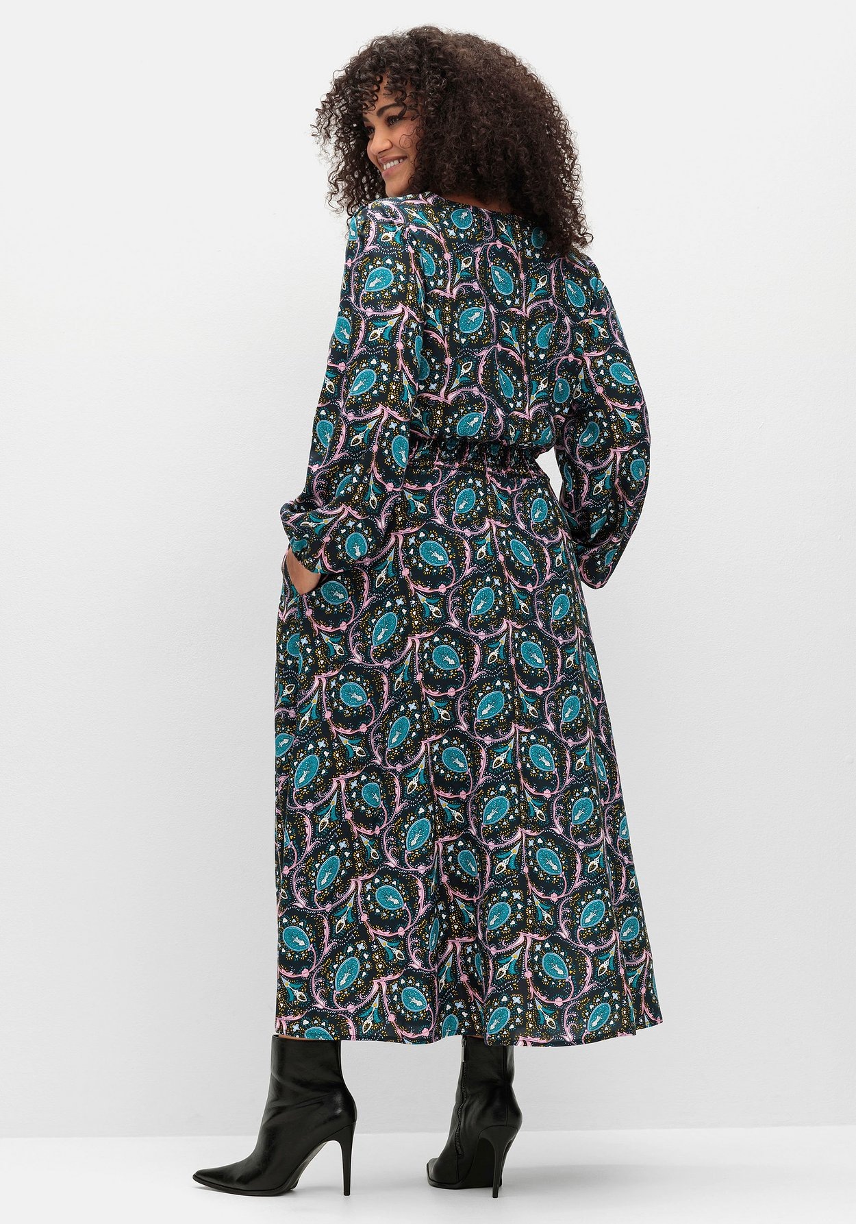Sheego Maxikleid »Maxikleid mit Paisleyprint und Taillen-Smokbund«