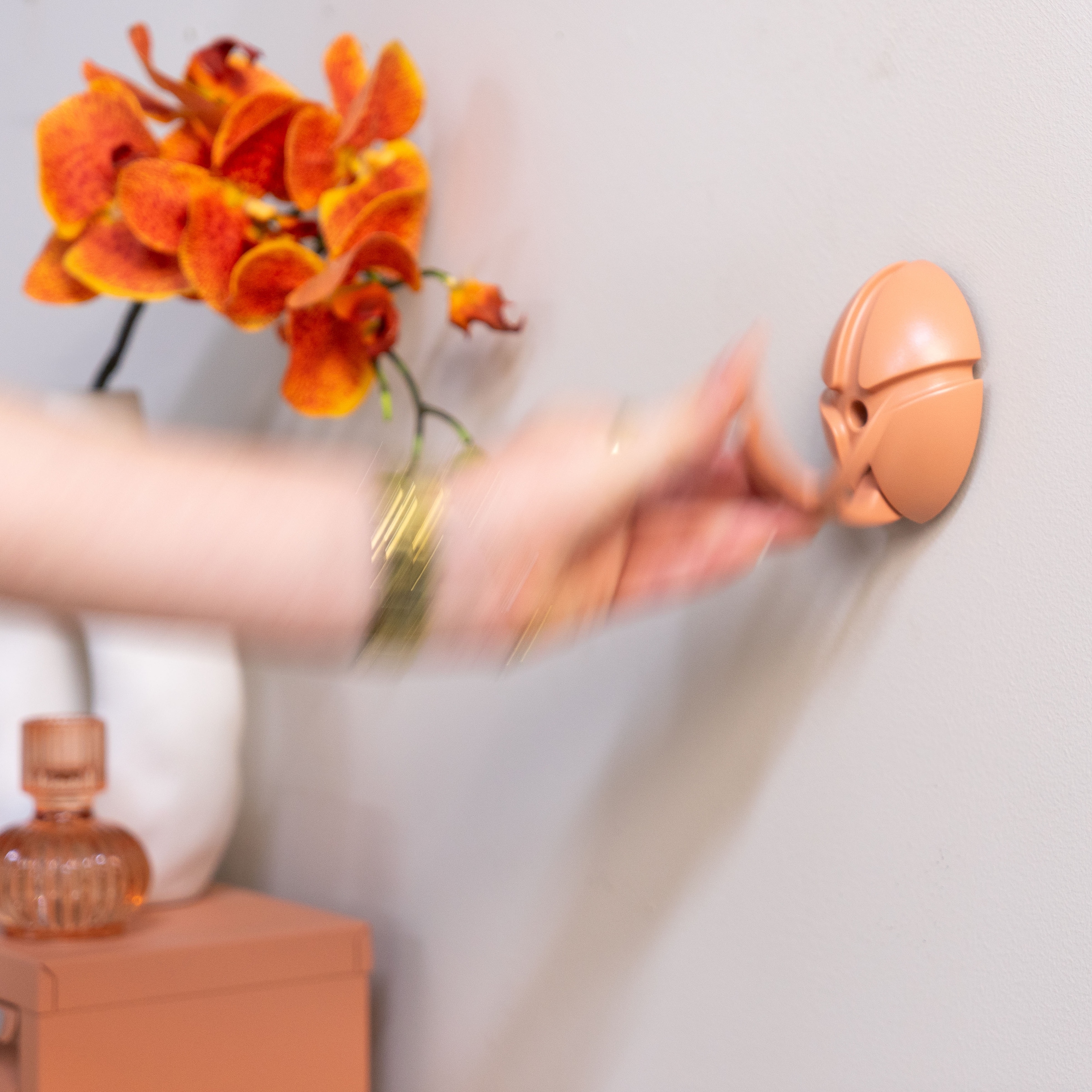 Spinder Design Garderobenhaken »TICK« Design-Garderobe aus recyceltem ABS und mit klappbaren Haken