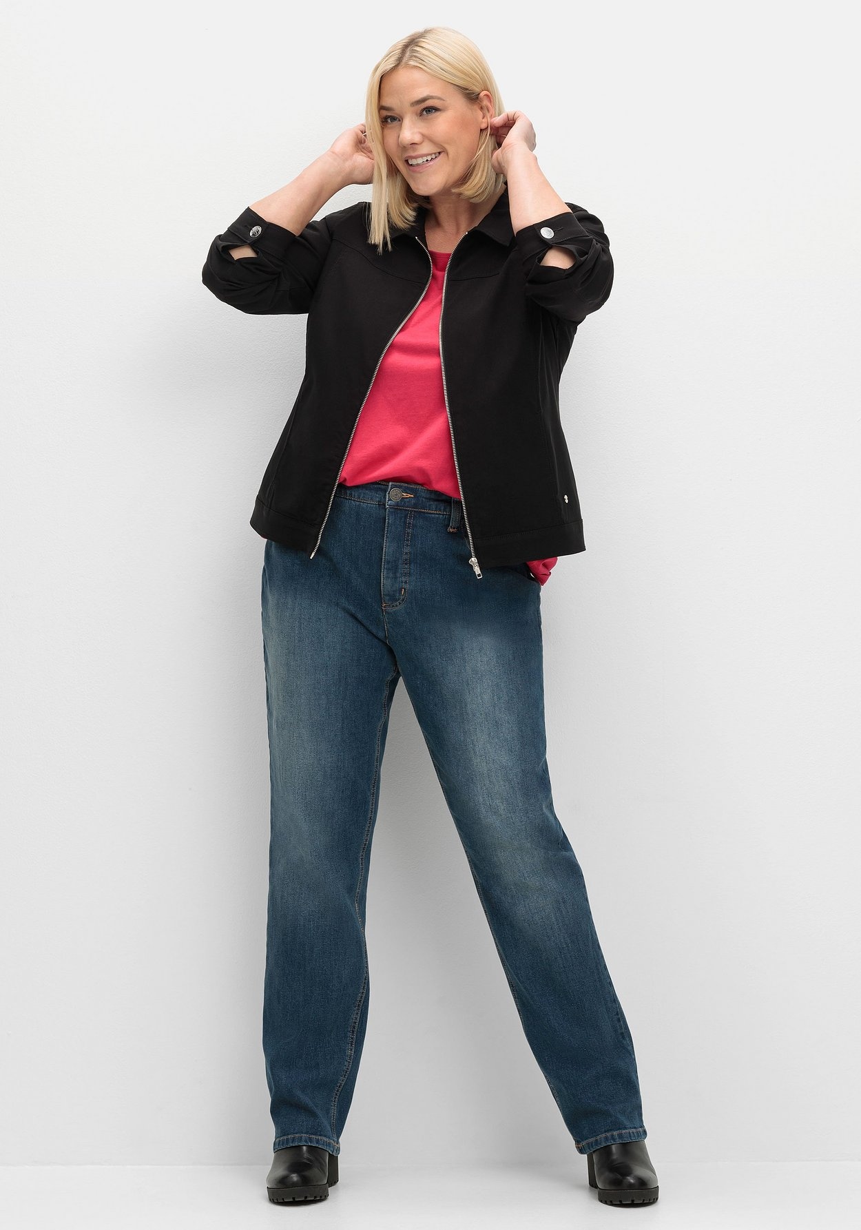 Sheego Kurzjacke »Jacke aus Bengalin, in taillierter Form«