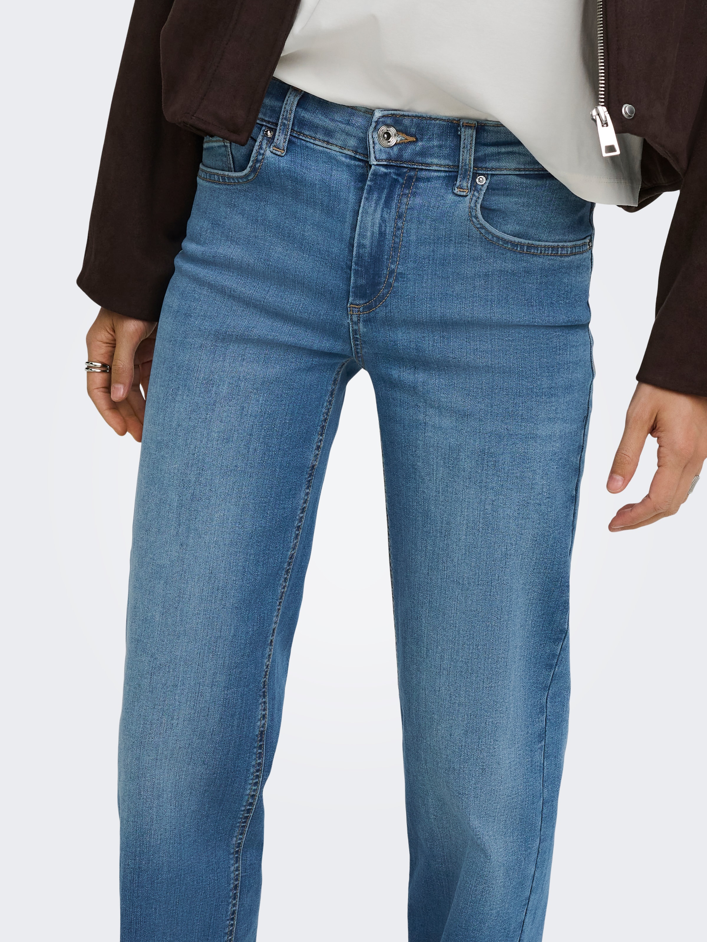 ONLY Straight-Jeans »ONLWINNIE  MID STRAIGHT DNM« Baumwollmischung, straight fit, mid waist