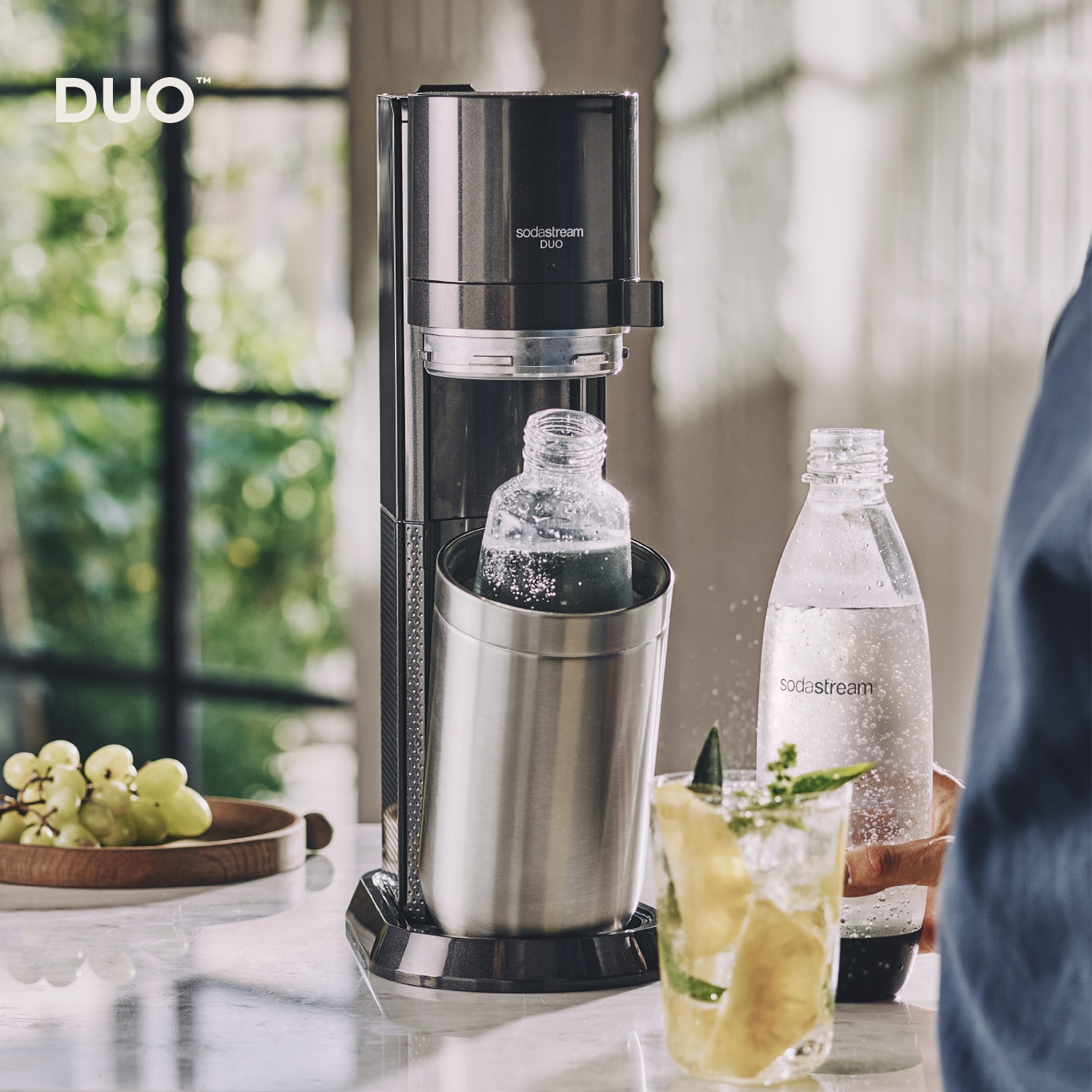 SodaStream Wassersprudler »DUO« CO2-Zylinder, 1L Glasflasche, 1L spülmaschinenfeste Kunststoff-Flasche