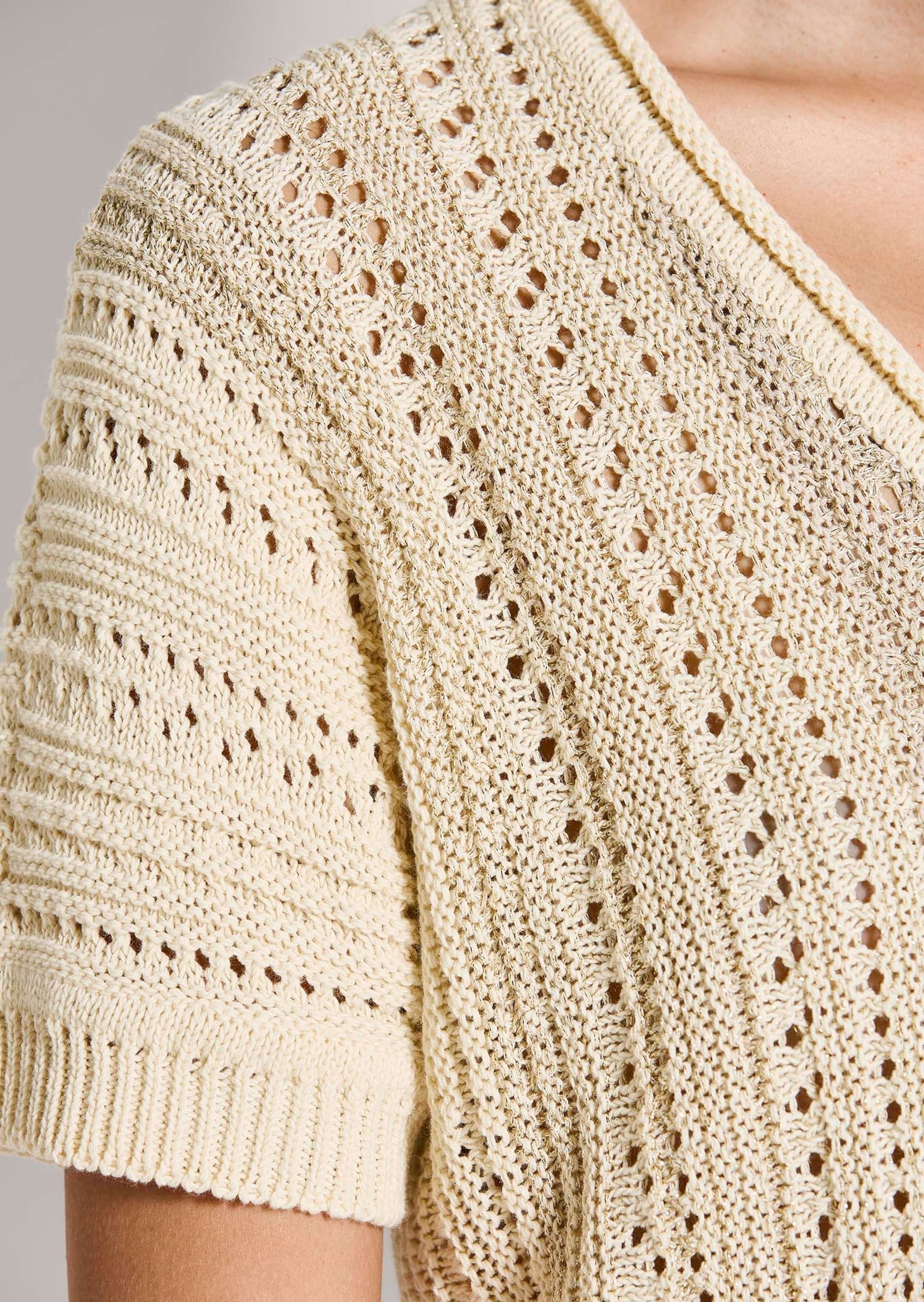 MADELEINE Longpullover »Strickpullover Ajourshirt mit Glanzeffekt« Dezentes Effektgarn