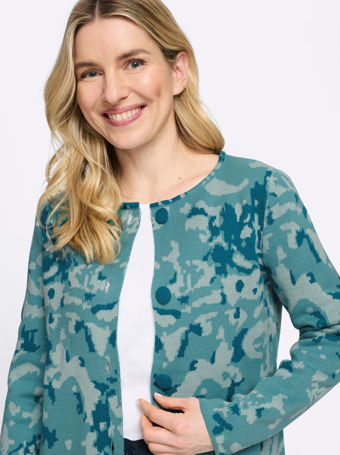 Classic Basics Jacquardstrickjacke
