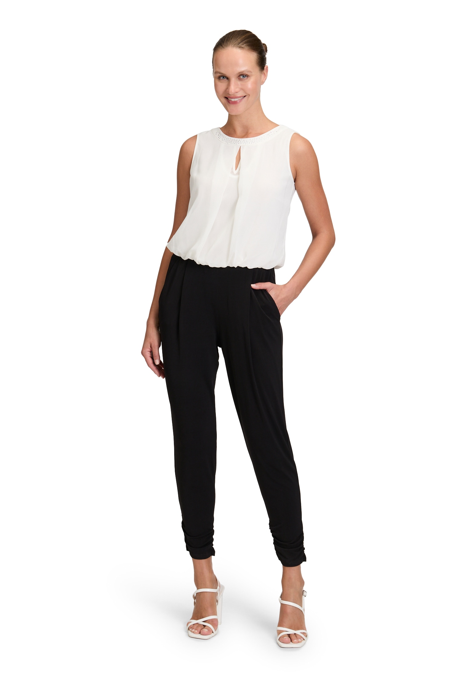Vera Mont Jumpsuit »Jumpsuit mit Cut-Outs«