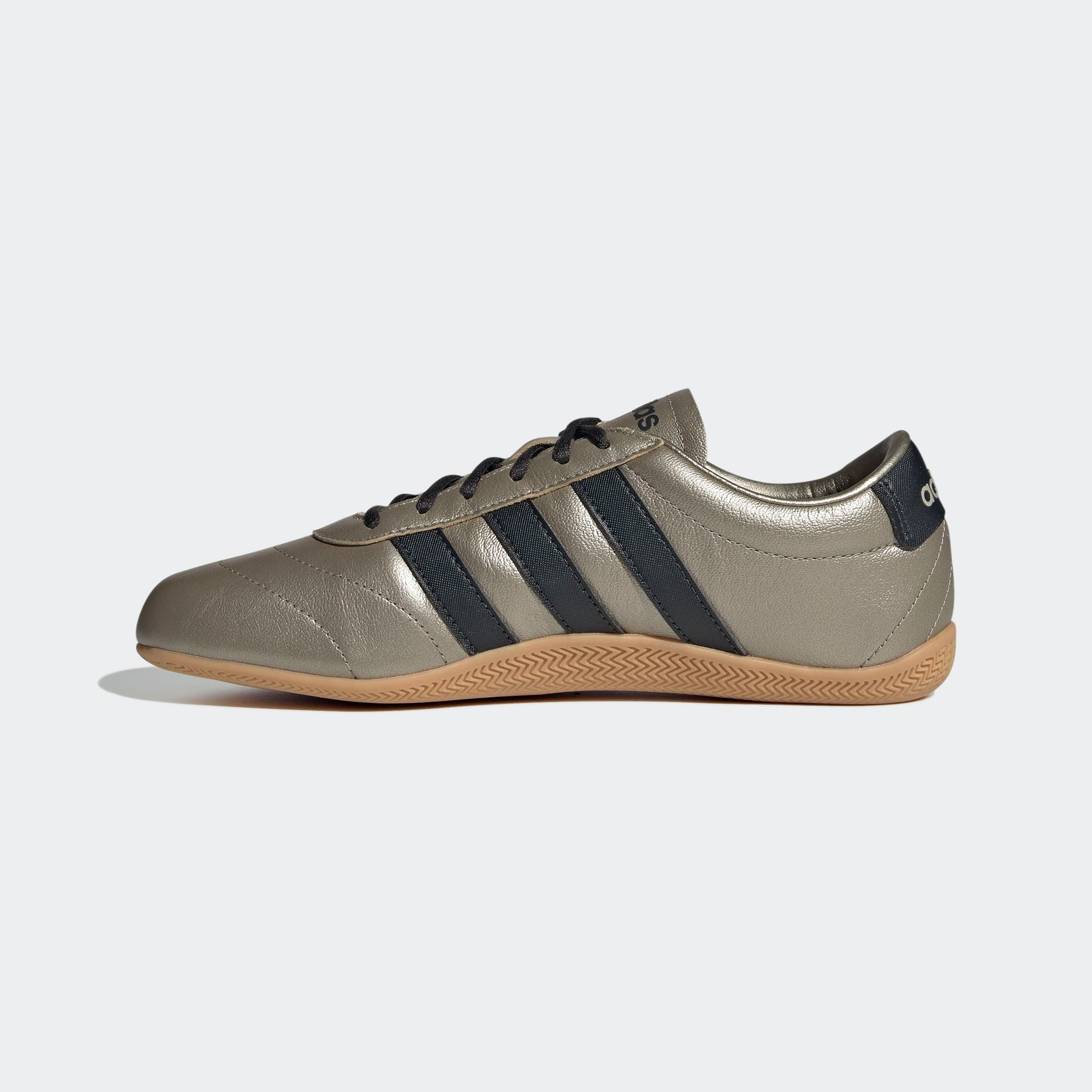 adidas Sportswear Sneaker »GRAND COURT LO E«, Design auf den Spuren des adidas Superstar