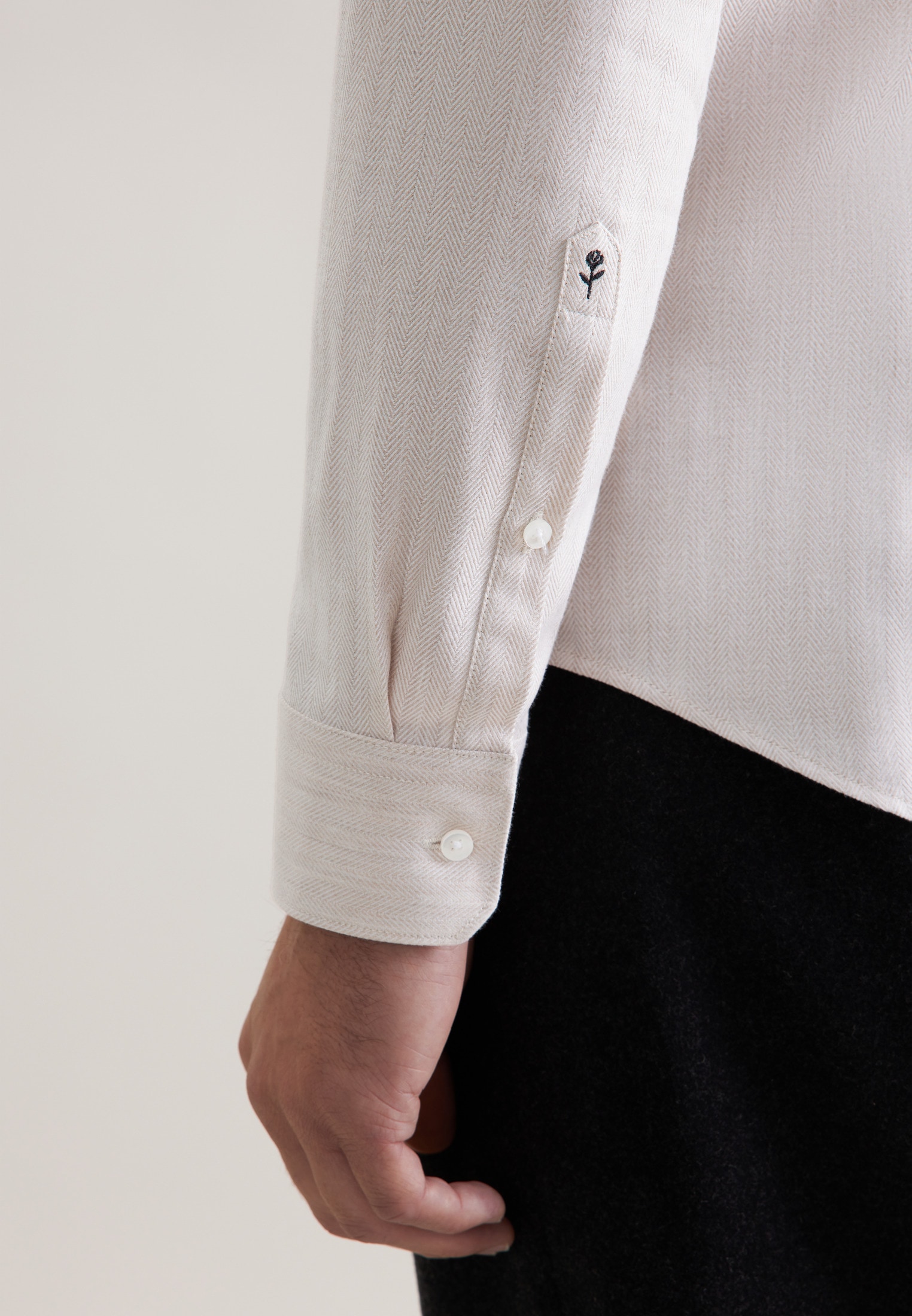 seidensticker Flanellhemd »Schwarze Rose« Shaped 1/1 Kentkragen Fischgrat