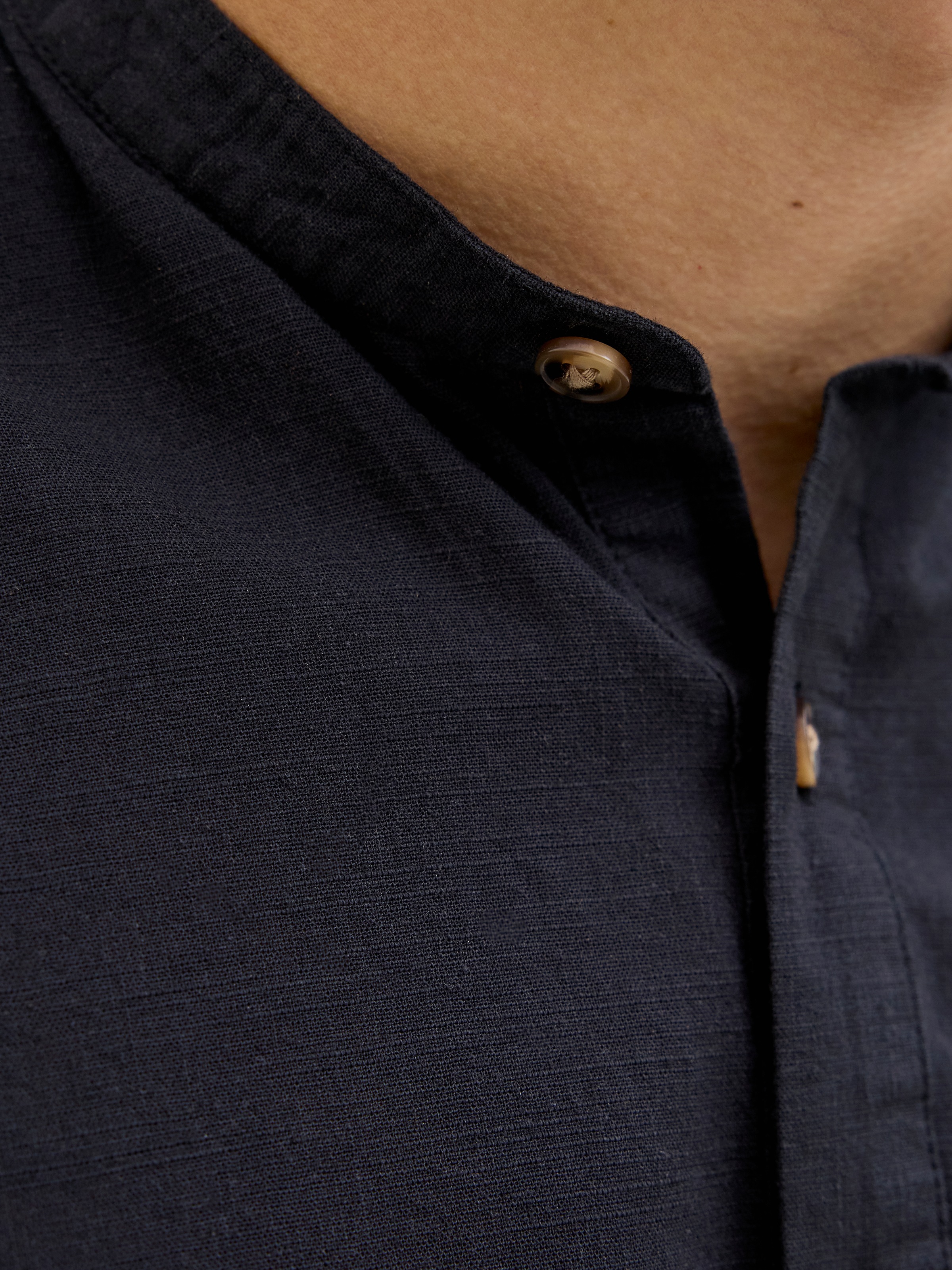 Jack & Jones Langarmhemd »JJESUMMER HALF PLACKET SHIRT LS SN«, mit Bandkragen