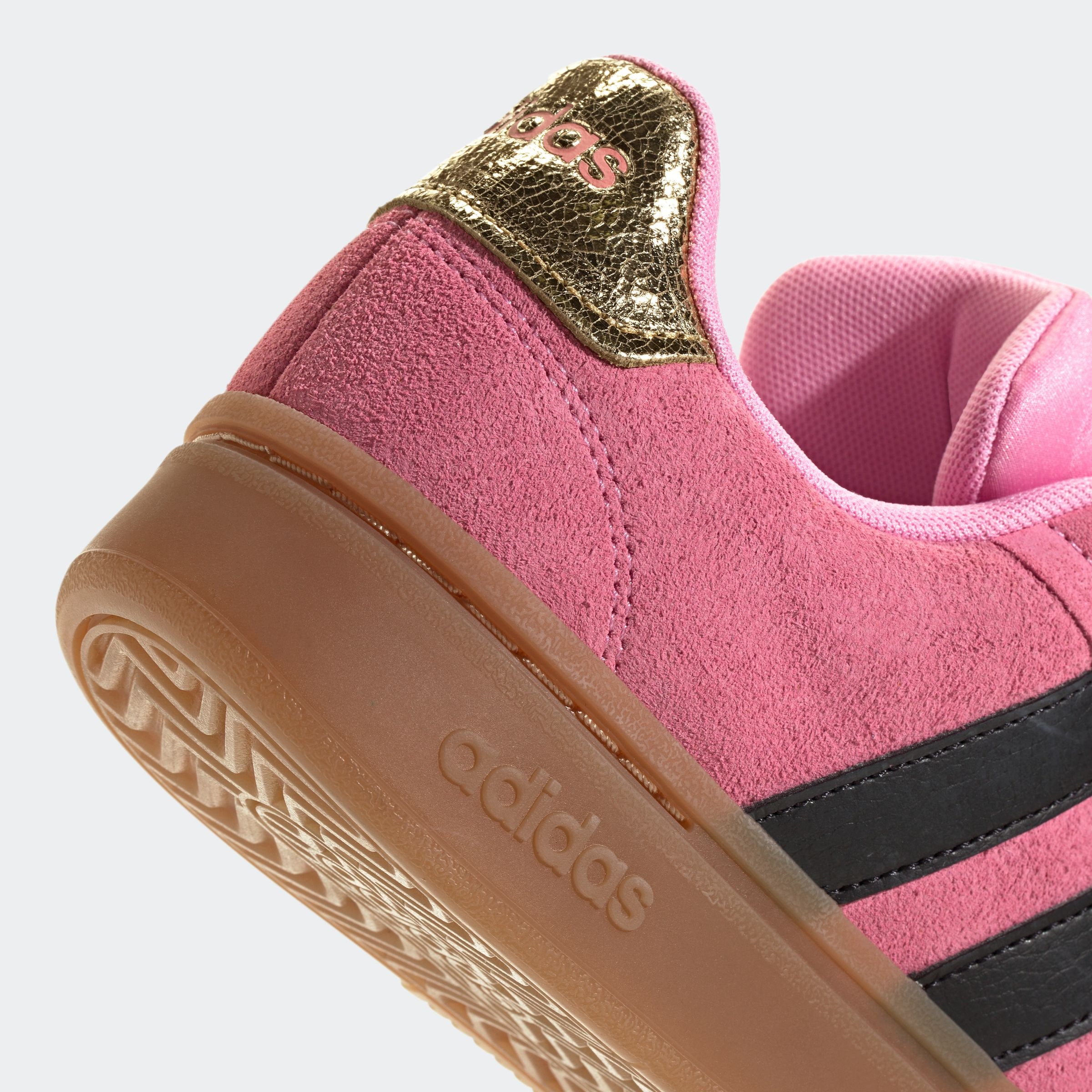 adidas Sportswear Sneaker »GRAND COURT ALPHA 00S«, Design inspiriert vom adidas Campus 00