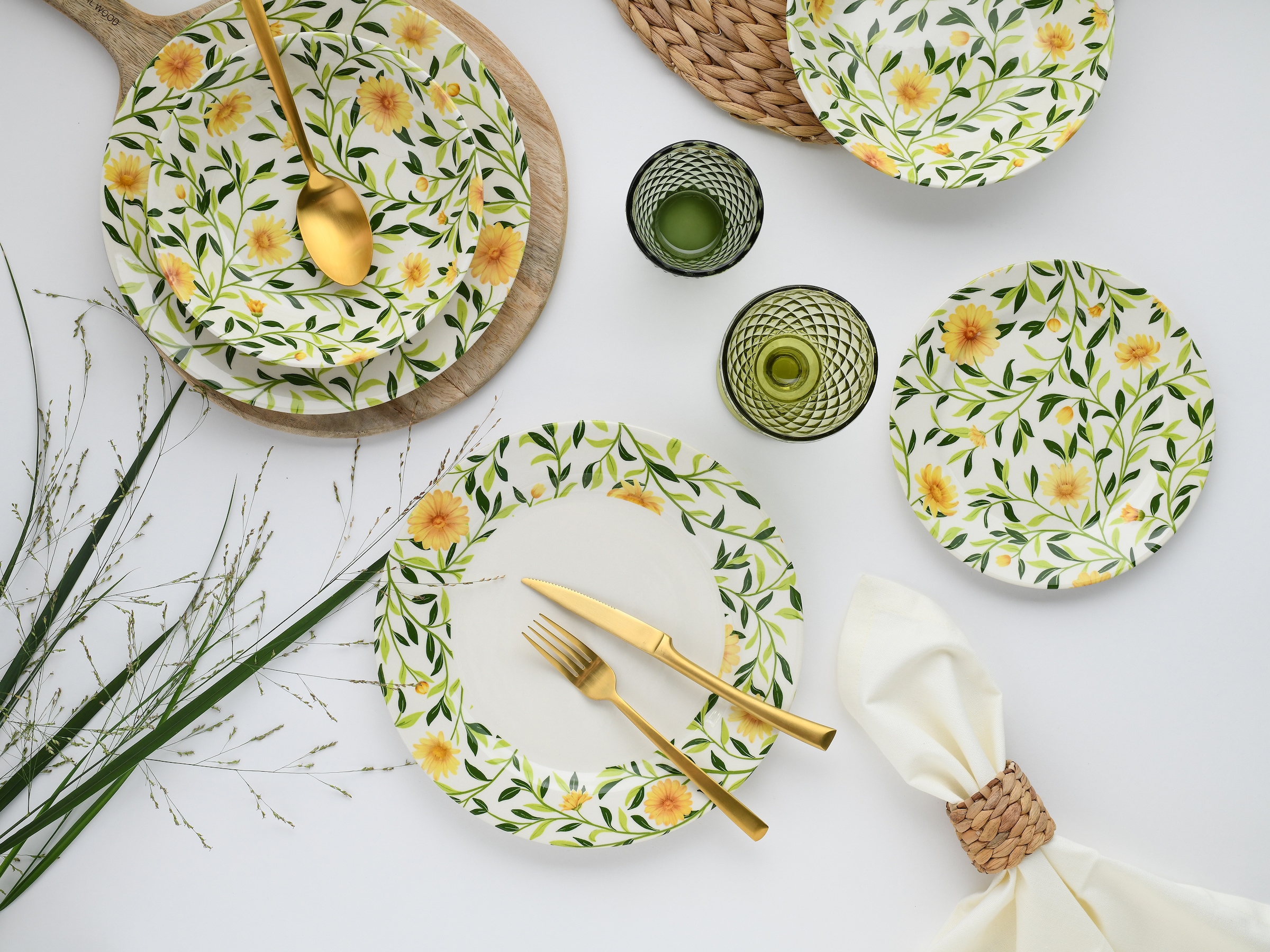 CreaTable Teller-Set »Amarilla, Tellerset 12-tlg« Teller Set, Blumendekor, Blättermotiv