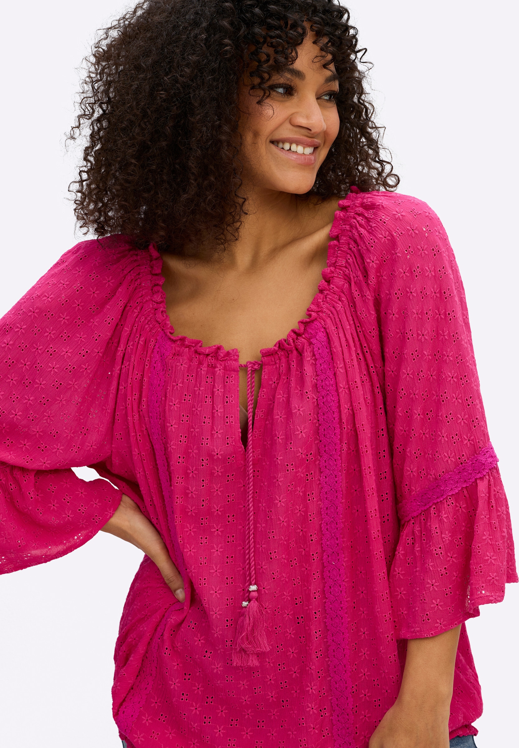 sheego by Joe Browns Rüschenbluse »Tunika Tunika aus Lochstickerei«