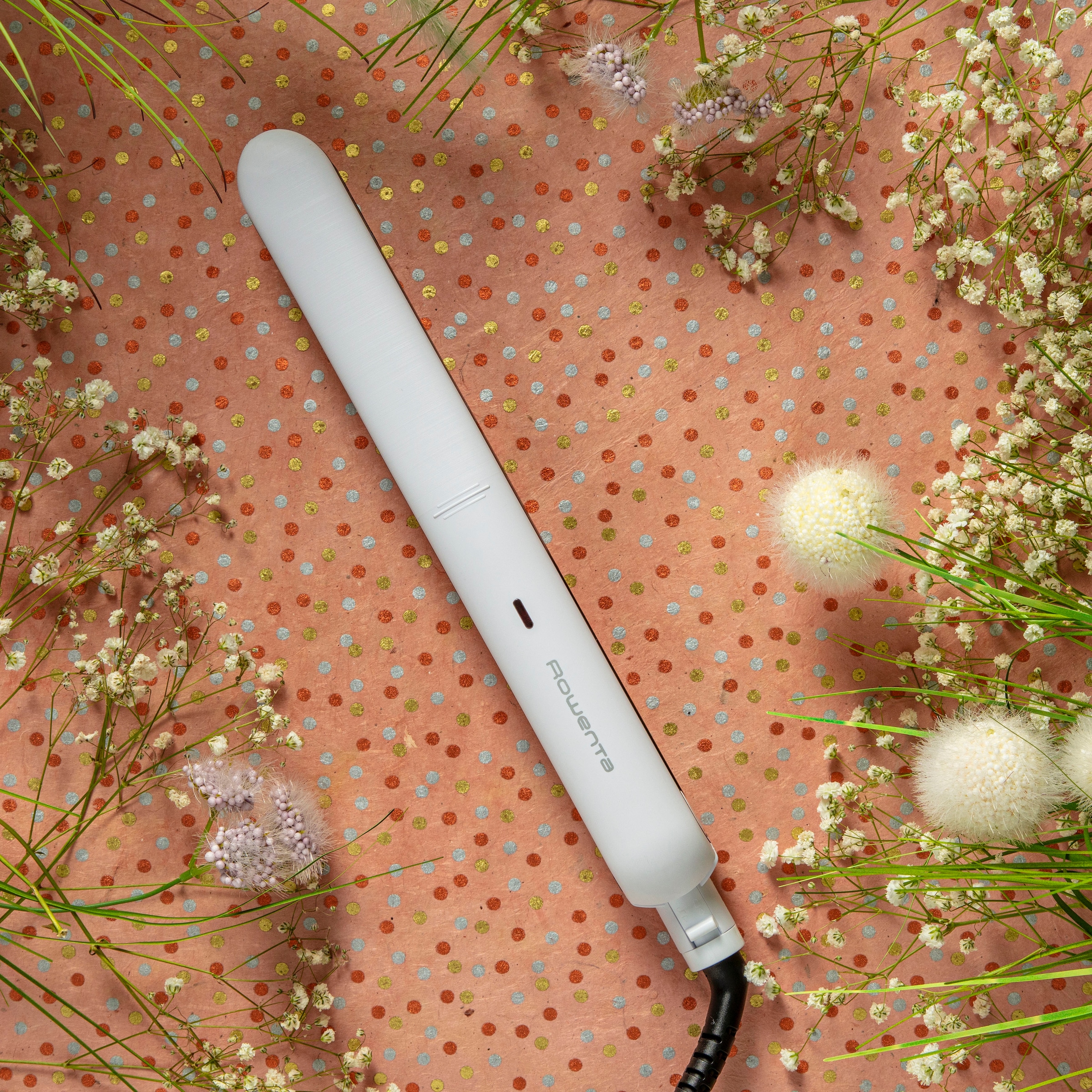 Rowenta Glätteisen »Optiliss Haarglätter, bis 230°C, Keramikbeschichtung,« Keramik-Beschichtung 10 Temperatureinstellungeen, Aufheizen in 30 Sek., weiß, SF3210