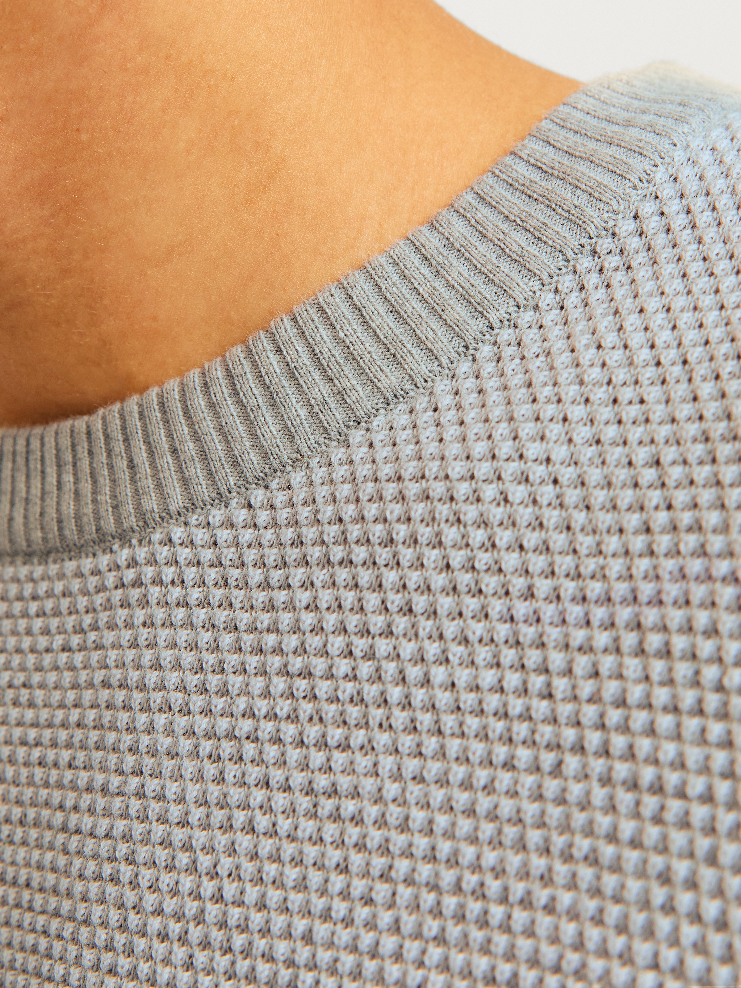 Jack & Jones Rundhalspullover »JJEGLOBE KNIT CREW NECK NOOS«, in Strick Optik
