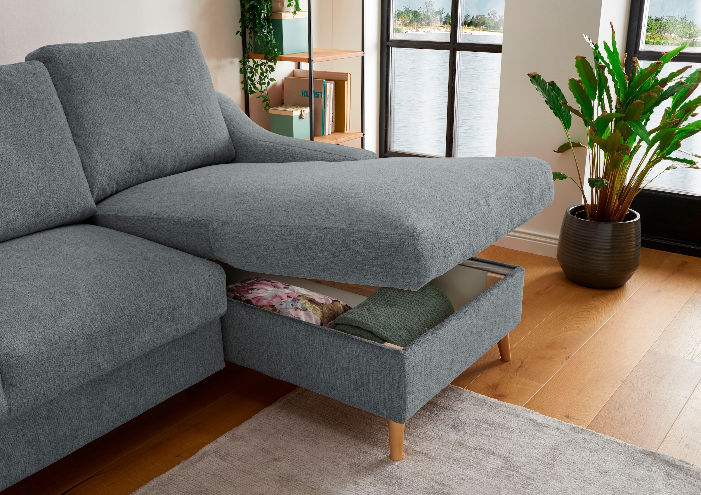 INOSIGN Ecksofa »Valentina L-Form« 2 Zierkissen, mit Seitentasche, ausziehbarer Liegefläche, Bettkasten