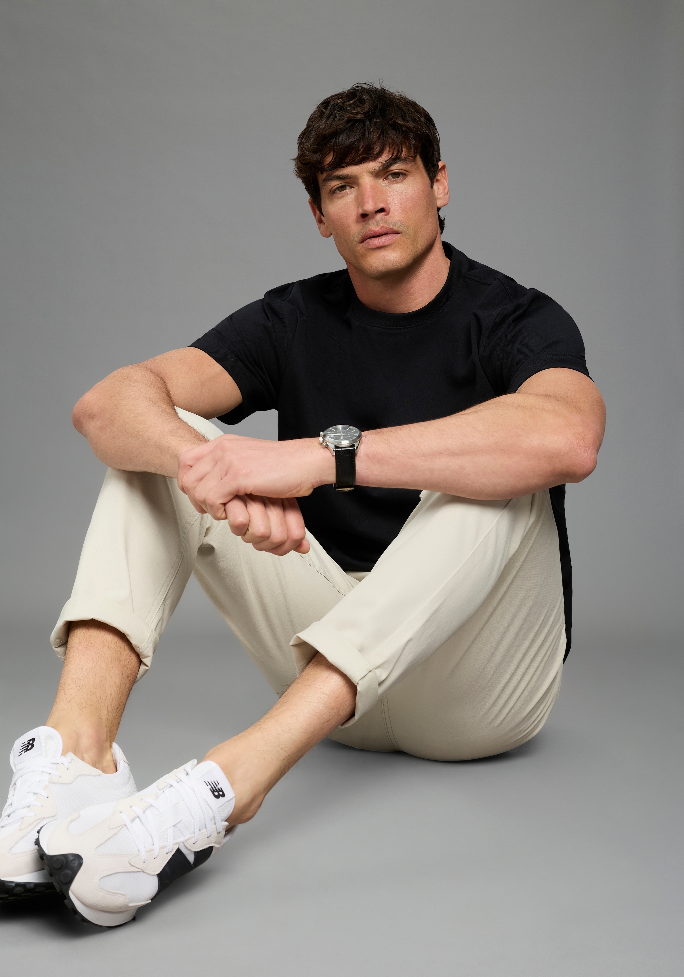 Bruno Banani T-Shirt Kurzarmshirt, lässige Passform, unifarben, aus Single Jersey