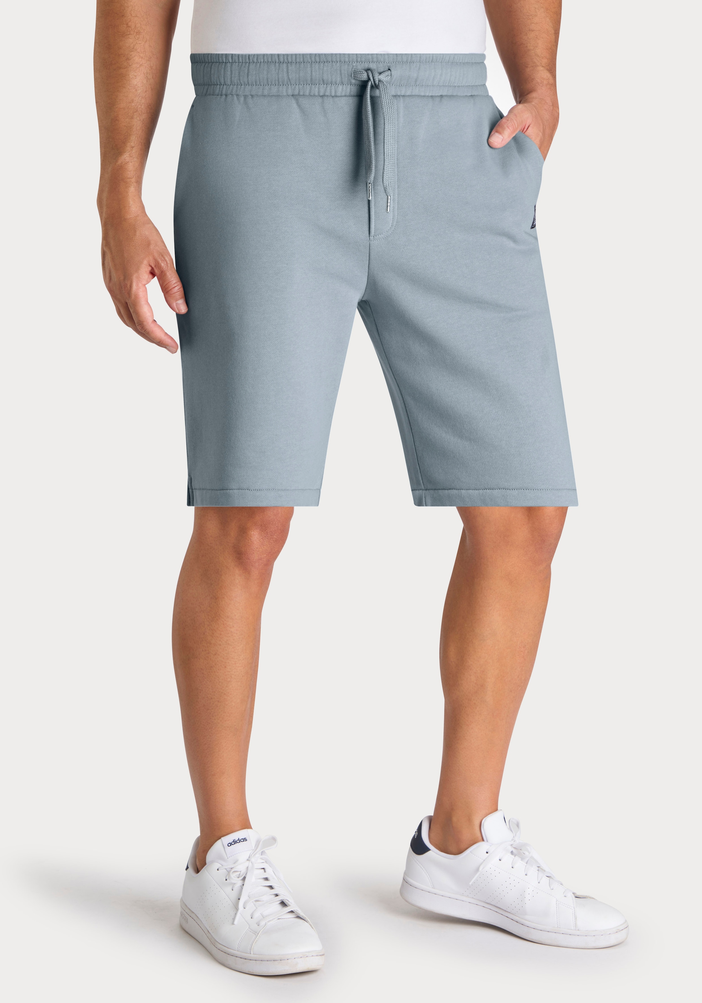 John Devin Sweatshorts »- kurze Hose aus innen angerauter Sweatware«  mit breiter Kordel und seitlichen Taschen