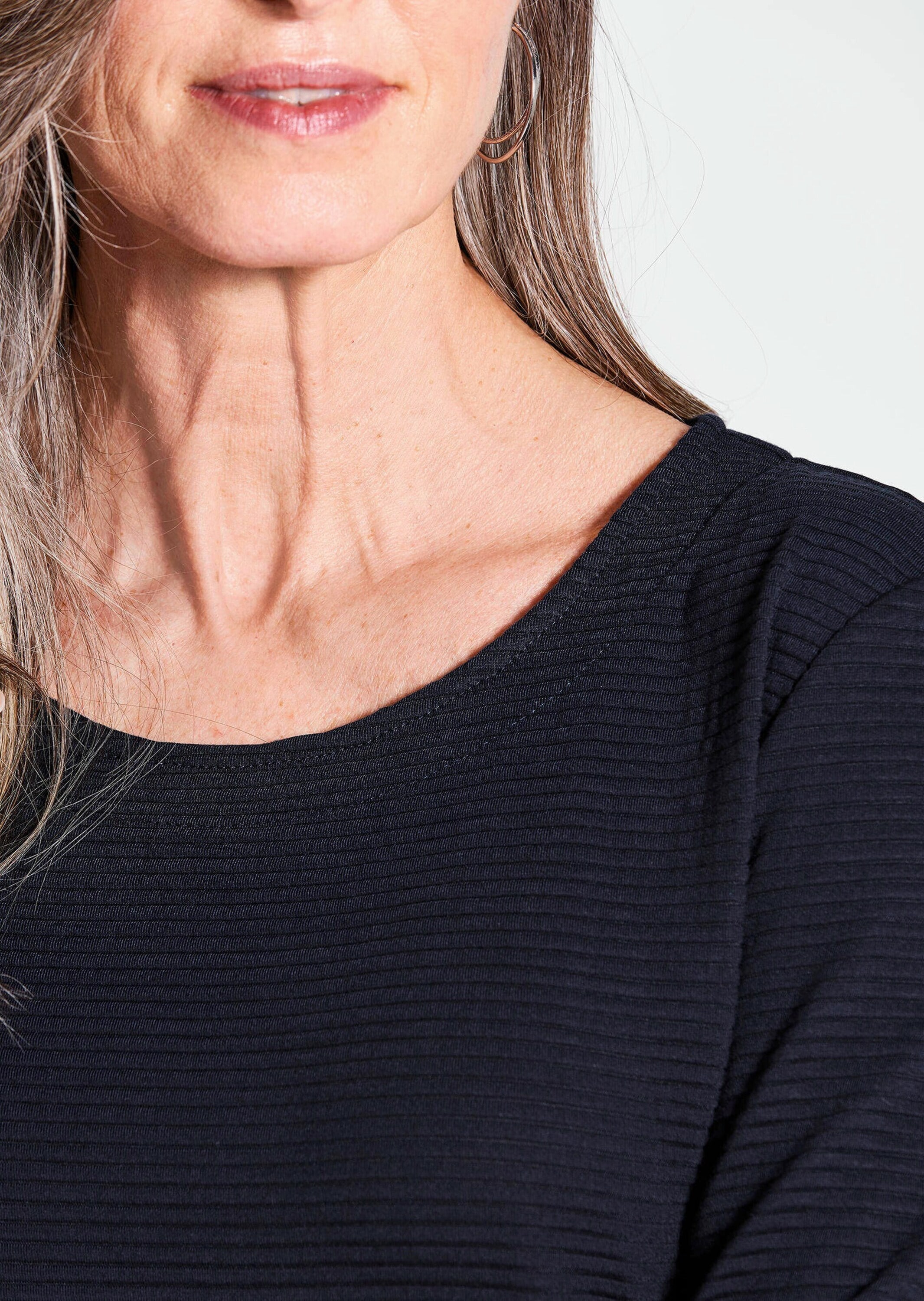 GOLDNER Kurzarmshirt »Kurzgröße Gerades, bequemes Halbarm T-Shirt«