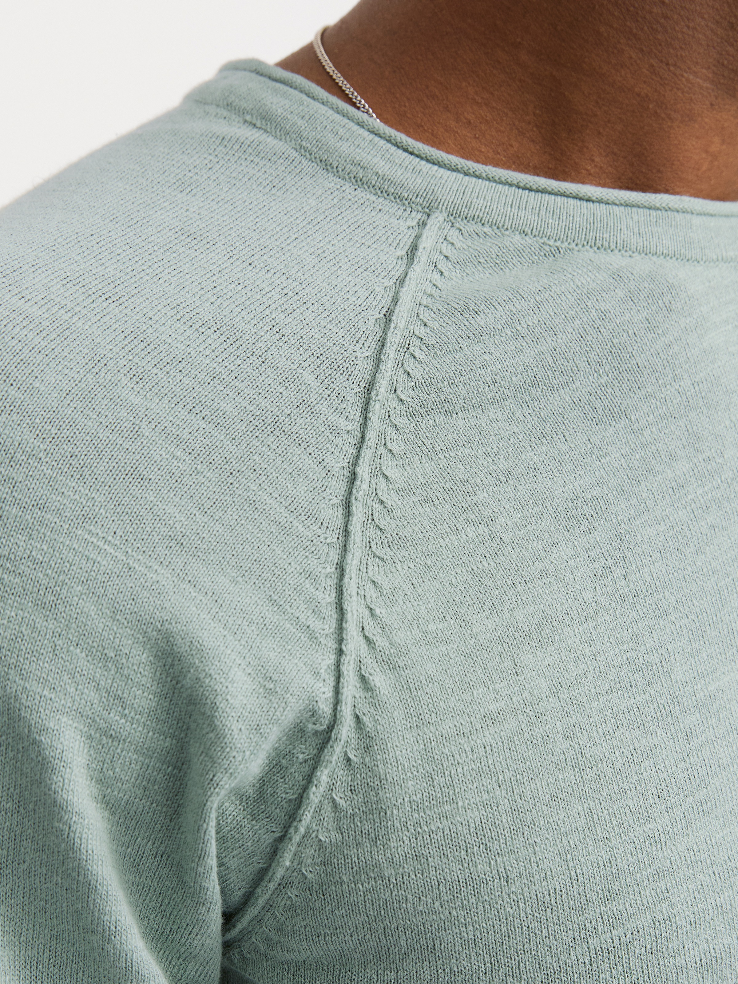 Jack & Jones Rundhalspullover »JJEBREEZE KNIT CREW NECK SN«, mit Rundhalsausschnitt