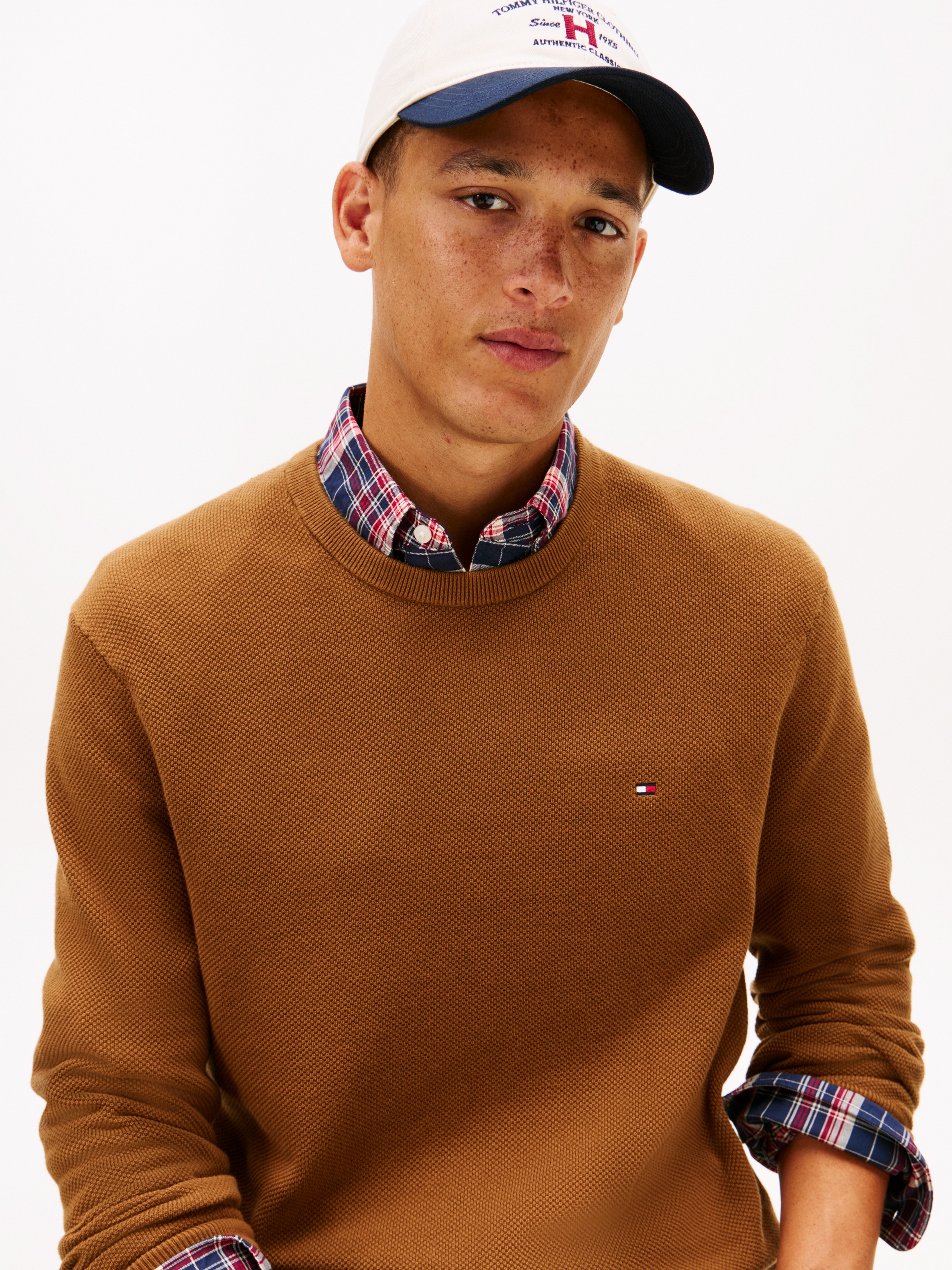 Tommy Hilfiger Rundhalspullover »ESSENTIAL STRUCTURE CREW NECK mit Struktur und Label« unifarben, casual, regular fit, Baumwolle, Rundhals