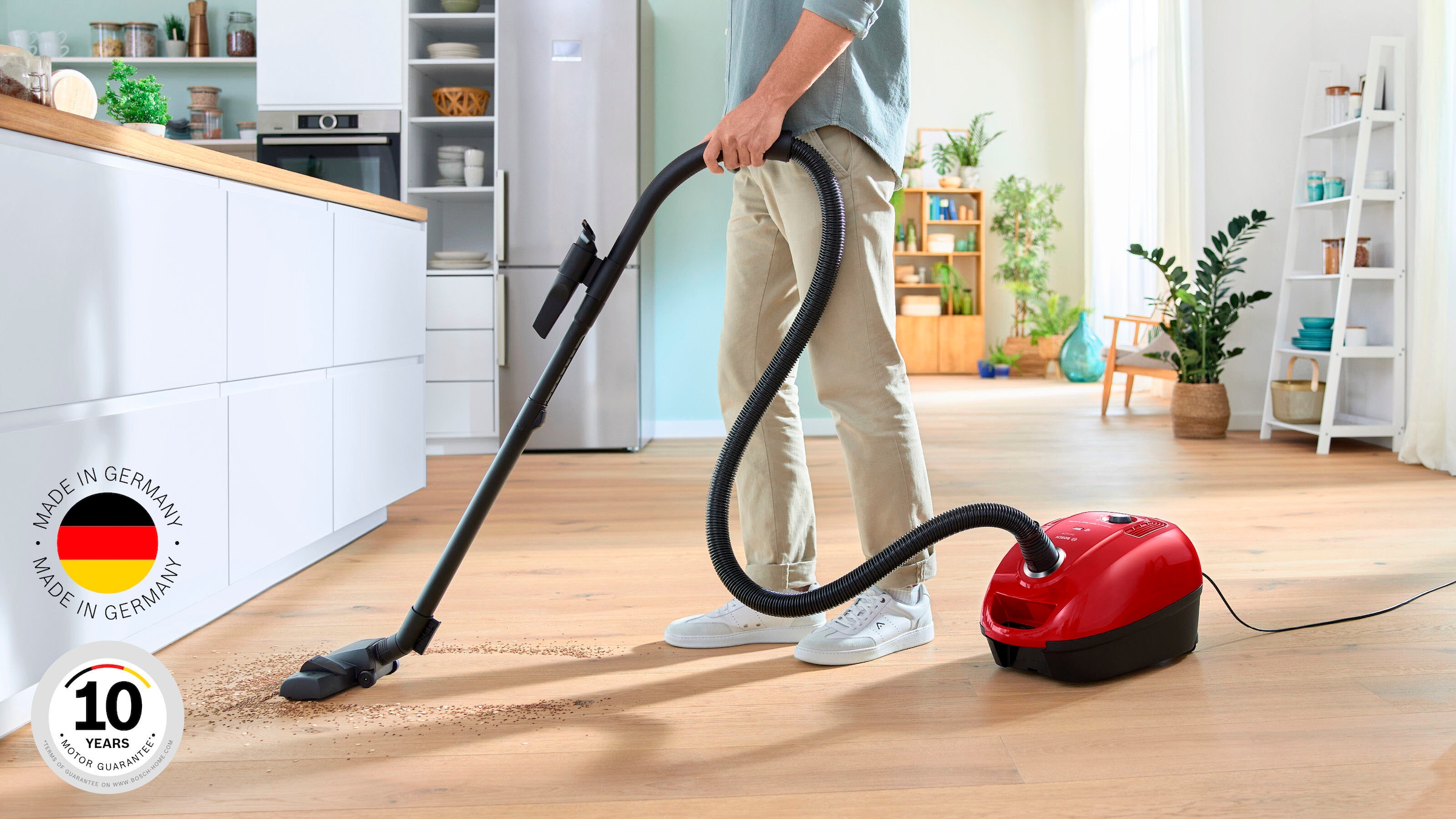 BOSCH Bodenstaubsauger »BGD38RD1H«, 600 W, mit Beutel, aus 30% recyceltem Kunststoff