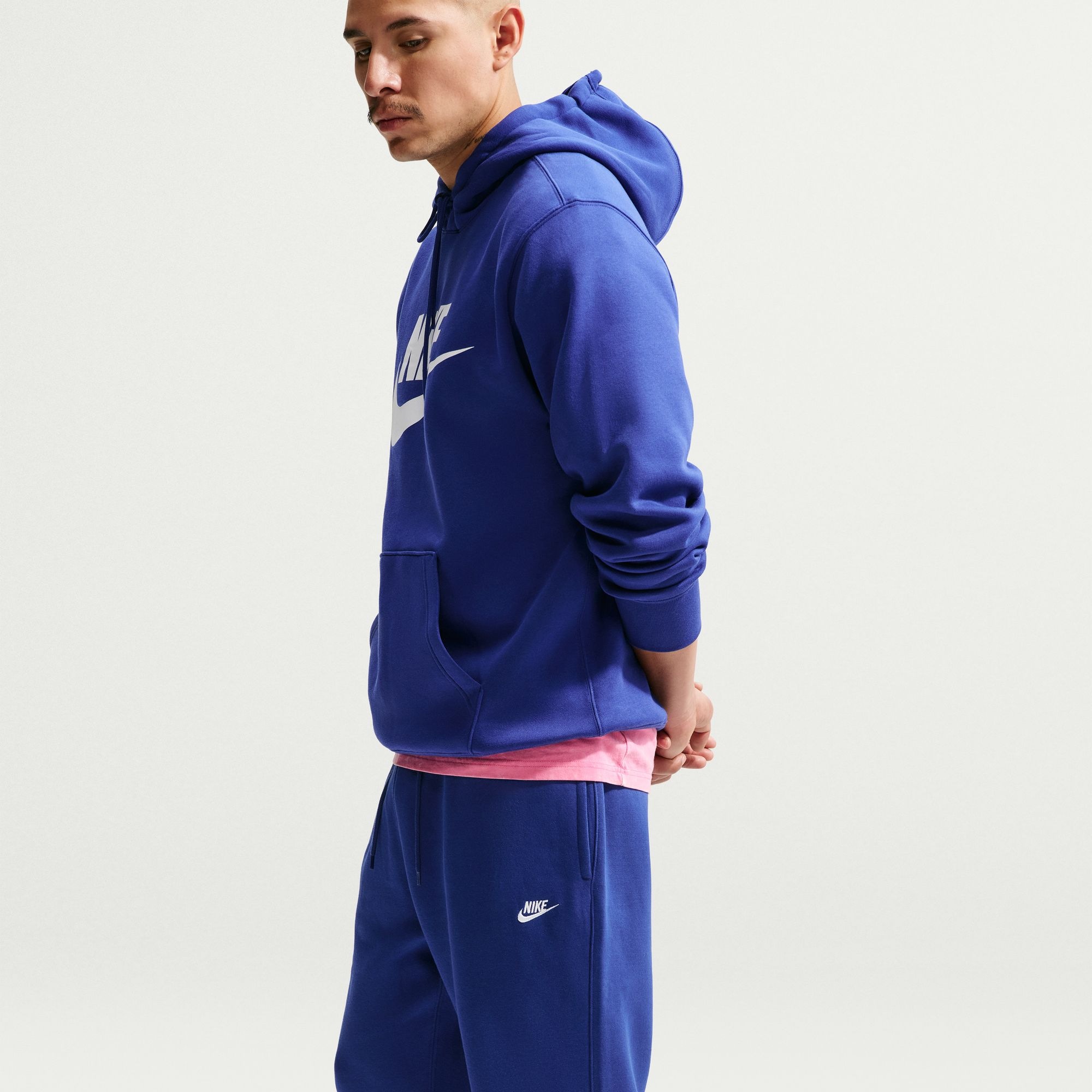 Nike Sportswear Sporthose »M NK CLUB BB CUFF PANT«  aus Baumwolle und Polyester, mit angerautem Fleece