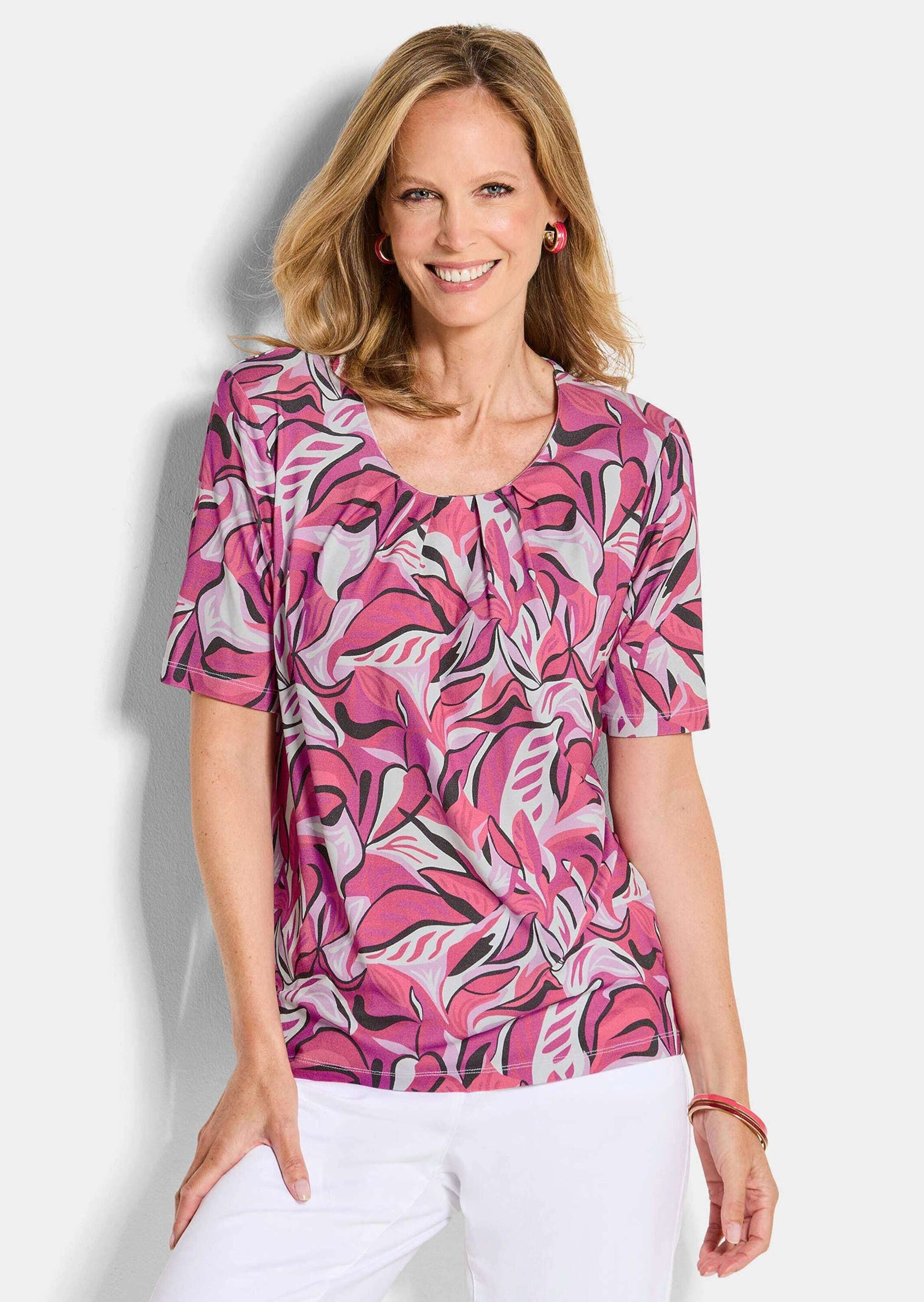 GOLDNER Kurzarmshirt »Kurzgröße Cityshirt mit Blätter-Motiv« dekorative Falten am Ausschnitt