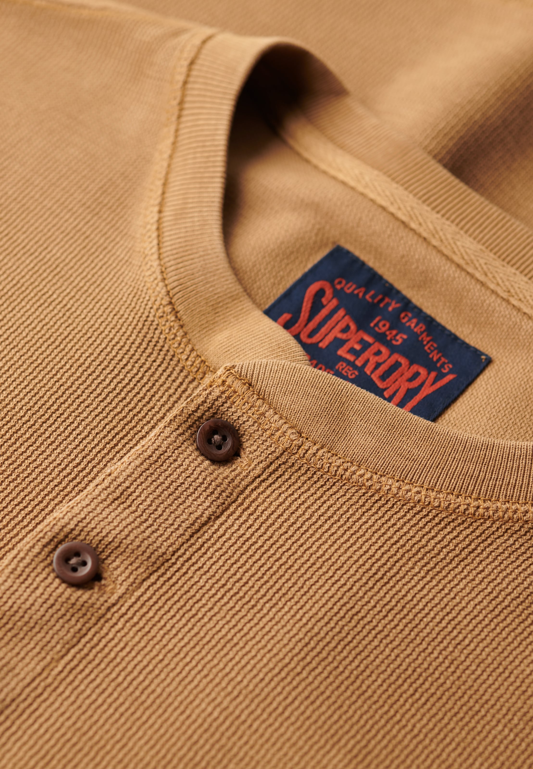 Superdry Langarmshirt »WAFFLE LONG SLEEVE HENLEY TOP«