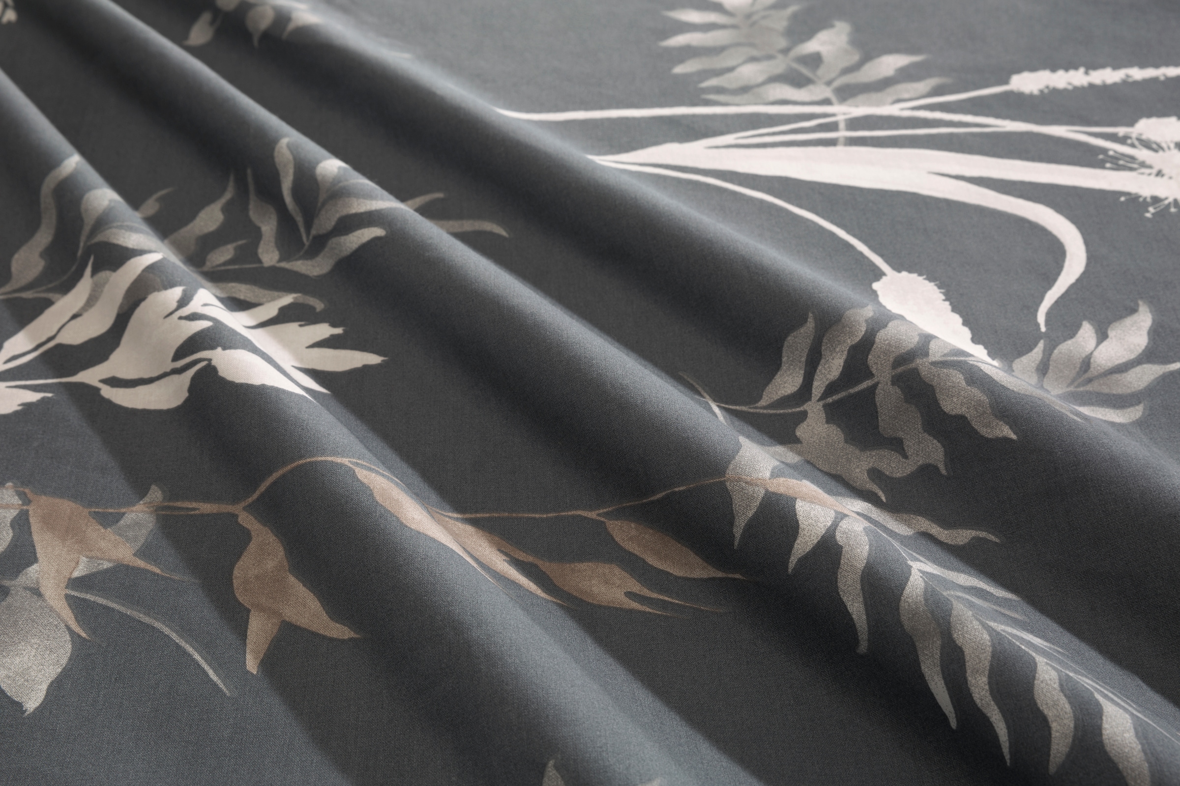 BIERBAUM Bettwäsche »Hellena« 2 Stk. in Gr. 135x200 oder 155x220 cm, 100% Baumwolle, Gräser