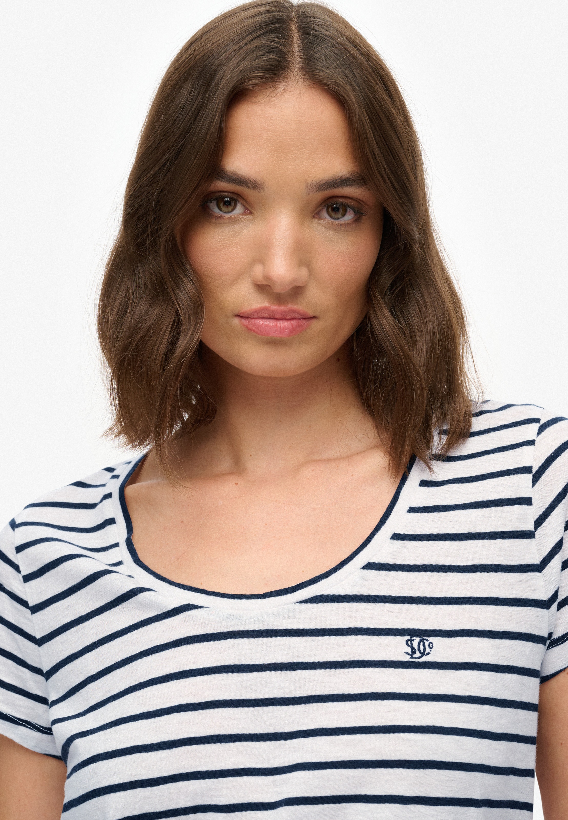 Superdry »STUDIOS SCOOP NECK TEE«