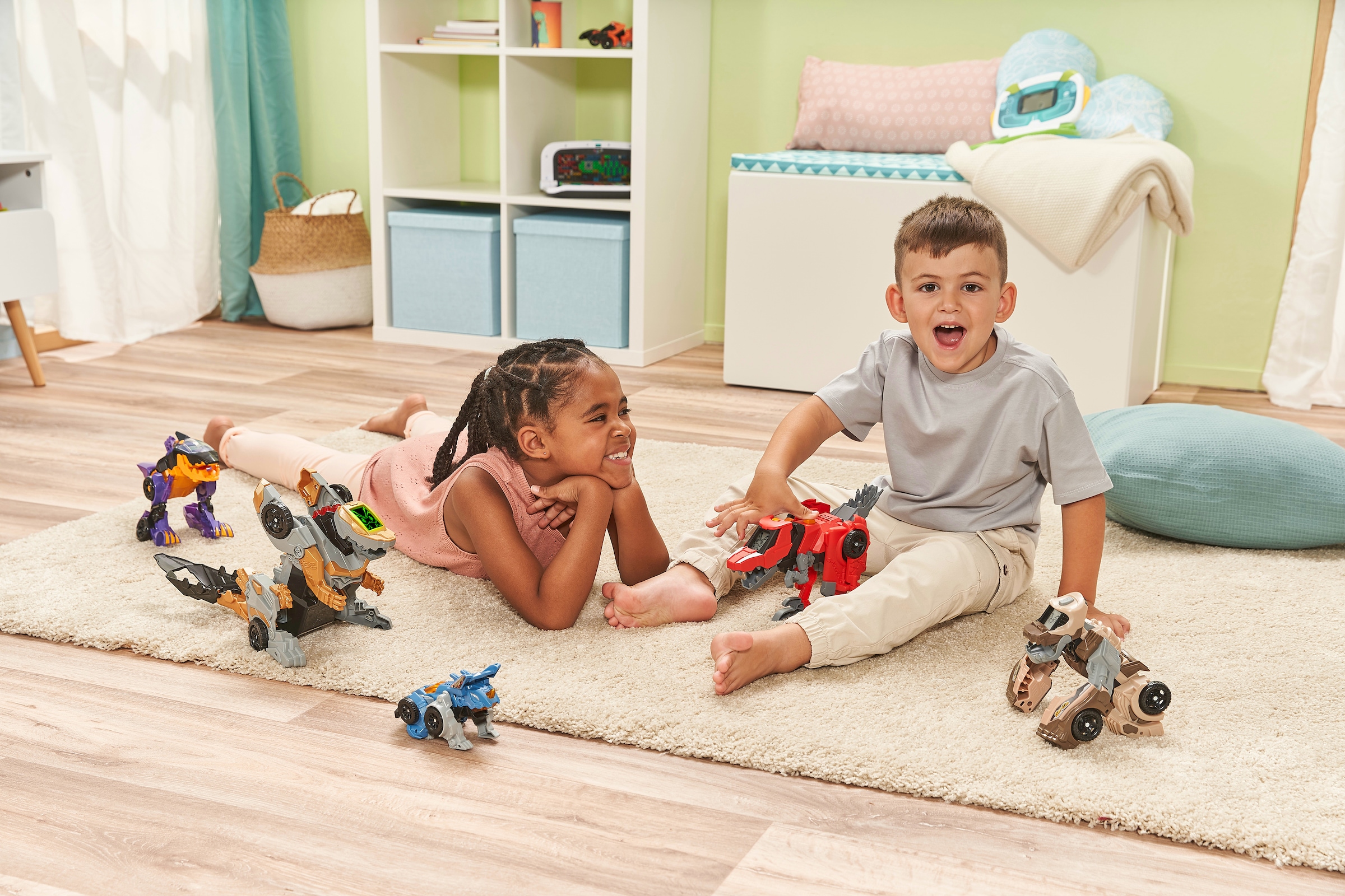 Vtech® Actionfigur »Switch & Go, OneClick-Mega-Drache«, mit Licht- und Soundeffekten