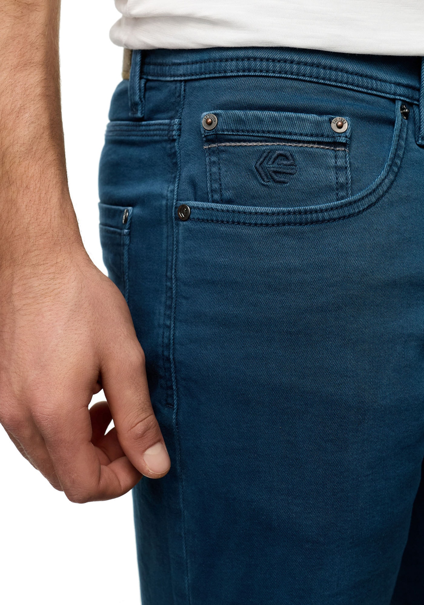 Indicode Chinoshorts »INSymon«