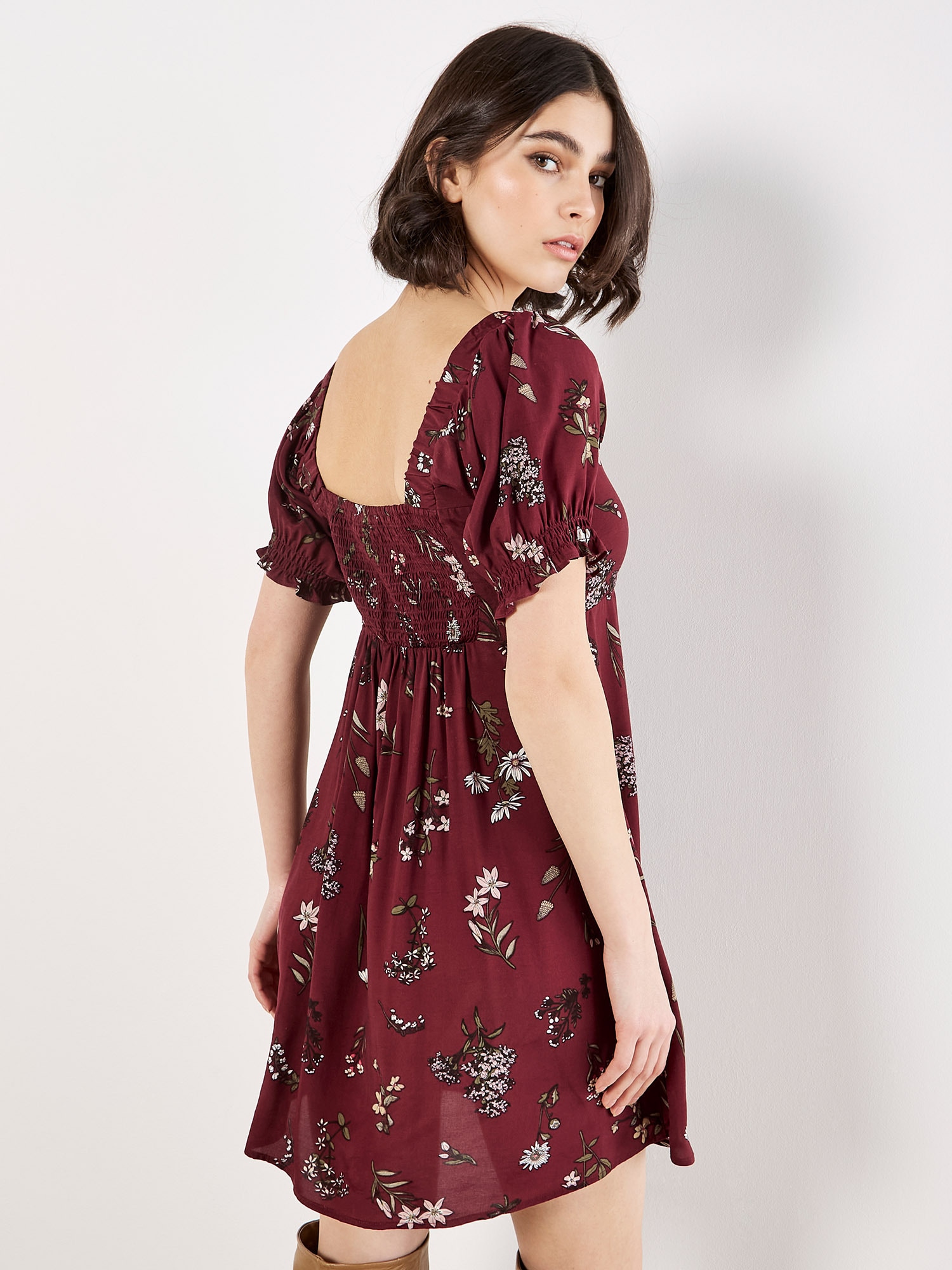 Apricot Minikleid »Florales Kleid« mit gesmoktem Rücken